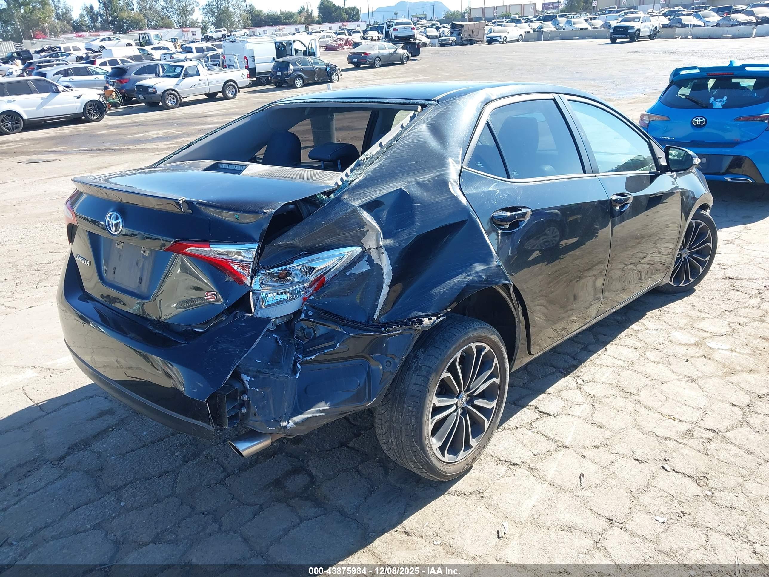 TOYOTA COROLLA image 4