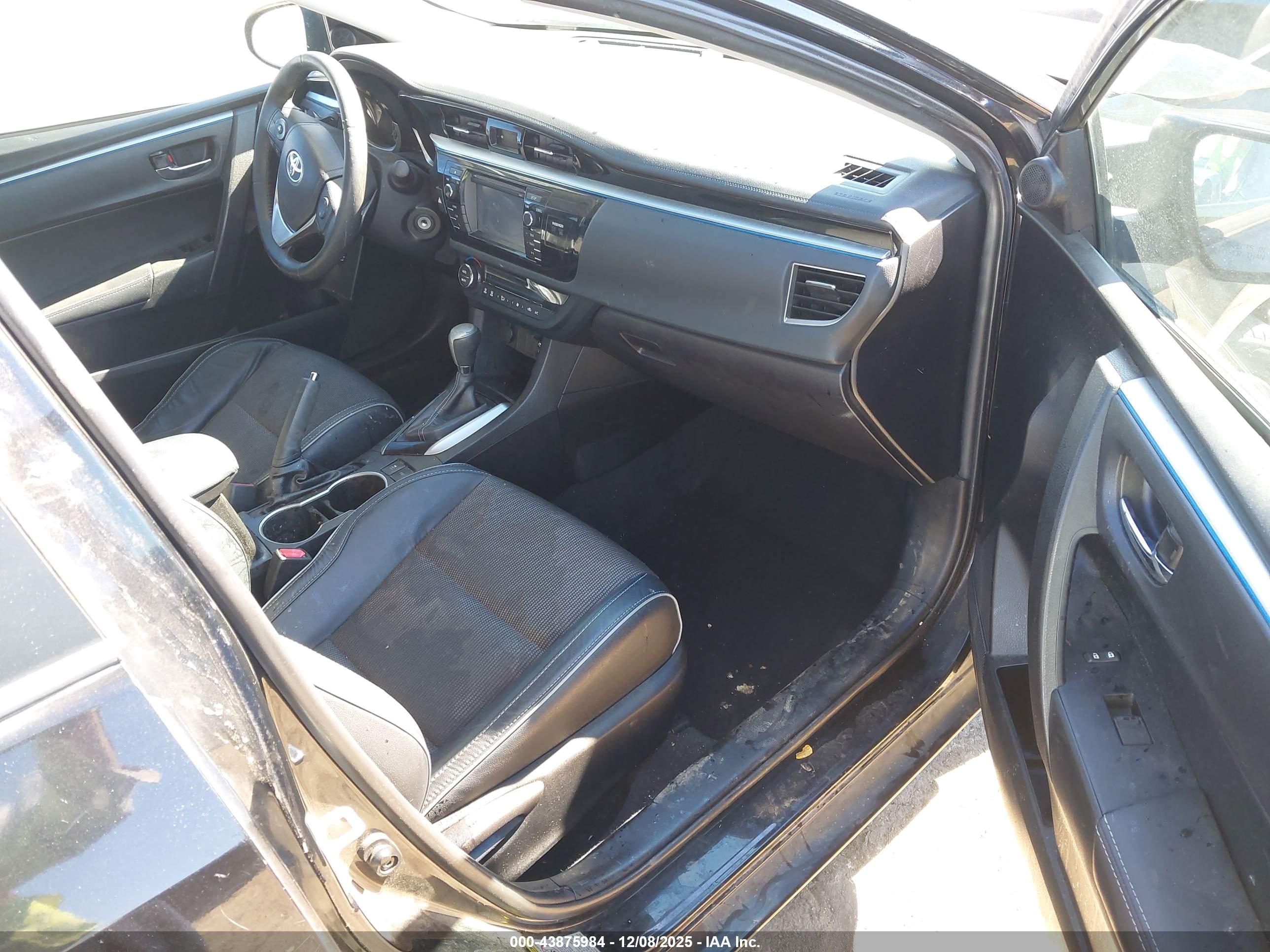 TOYOTA COROLLA image 5