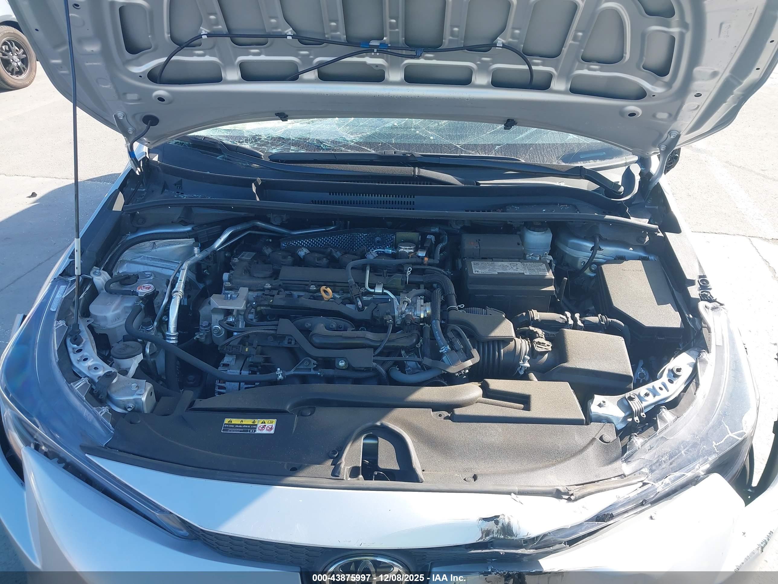 TOYOTA COROLLA image 10
