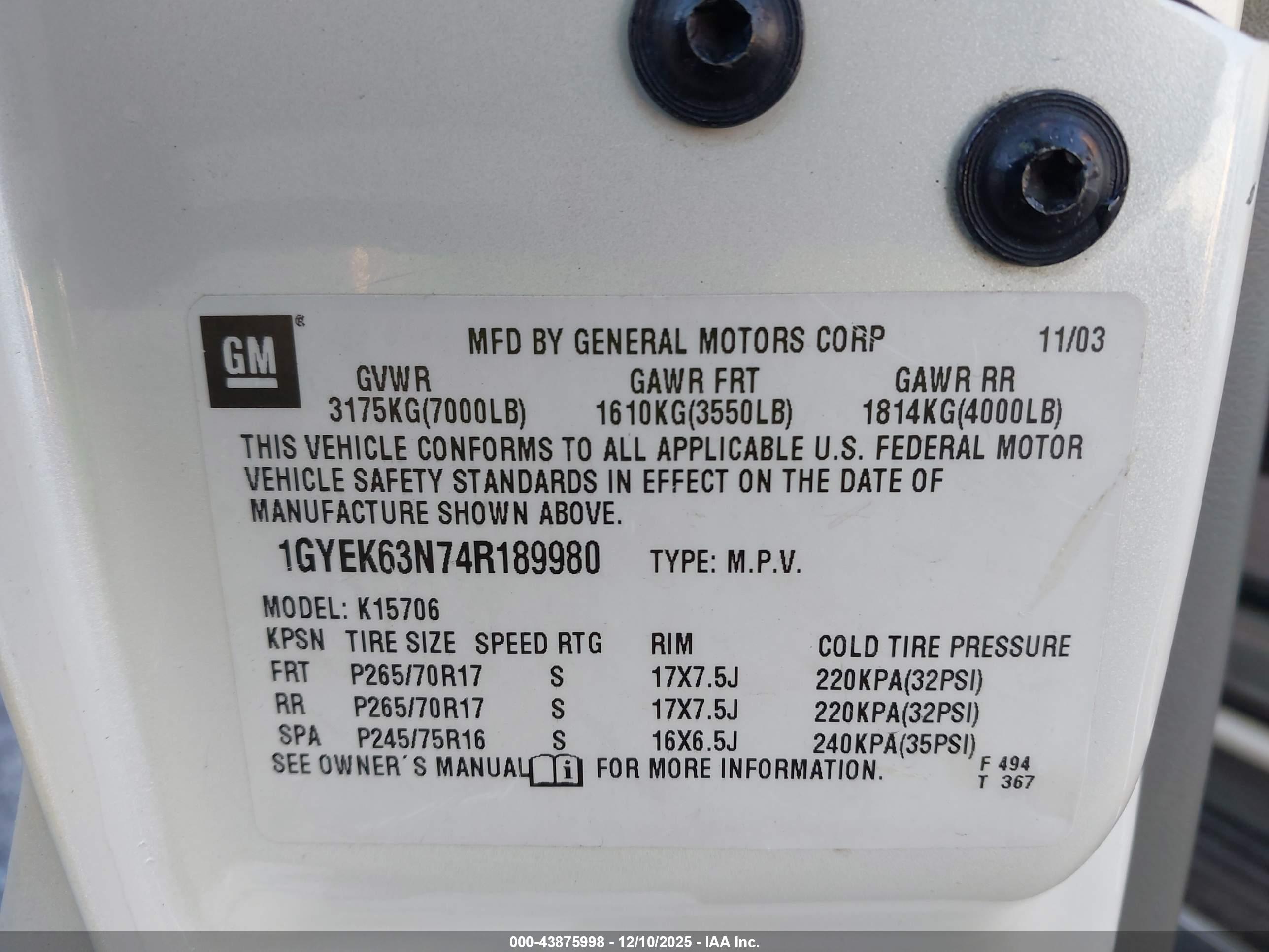 CADILLAC ESCALADE image 9