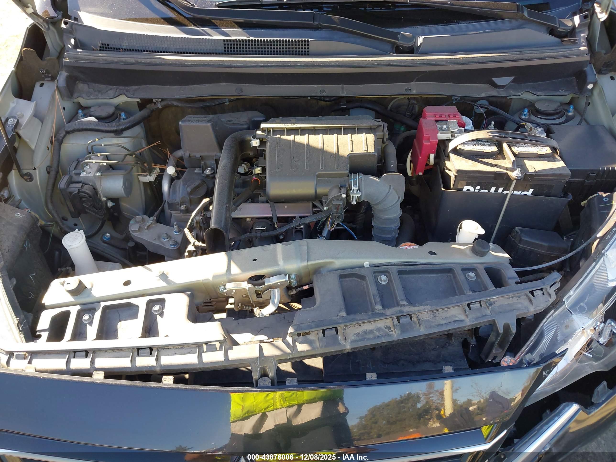 MITSUBISHI MIRAGE image 10