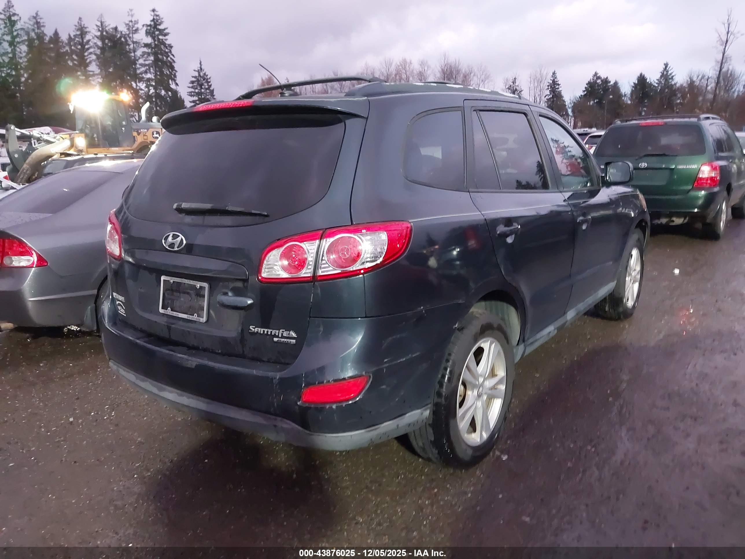 HYUNDAI SANTA image 4