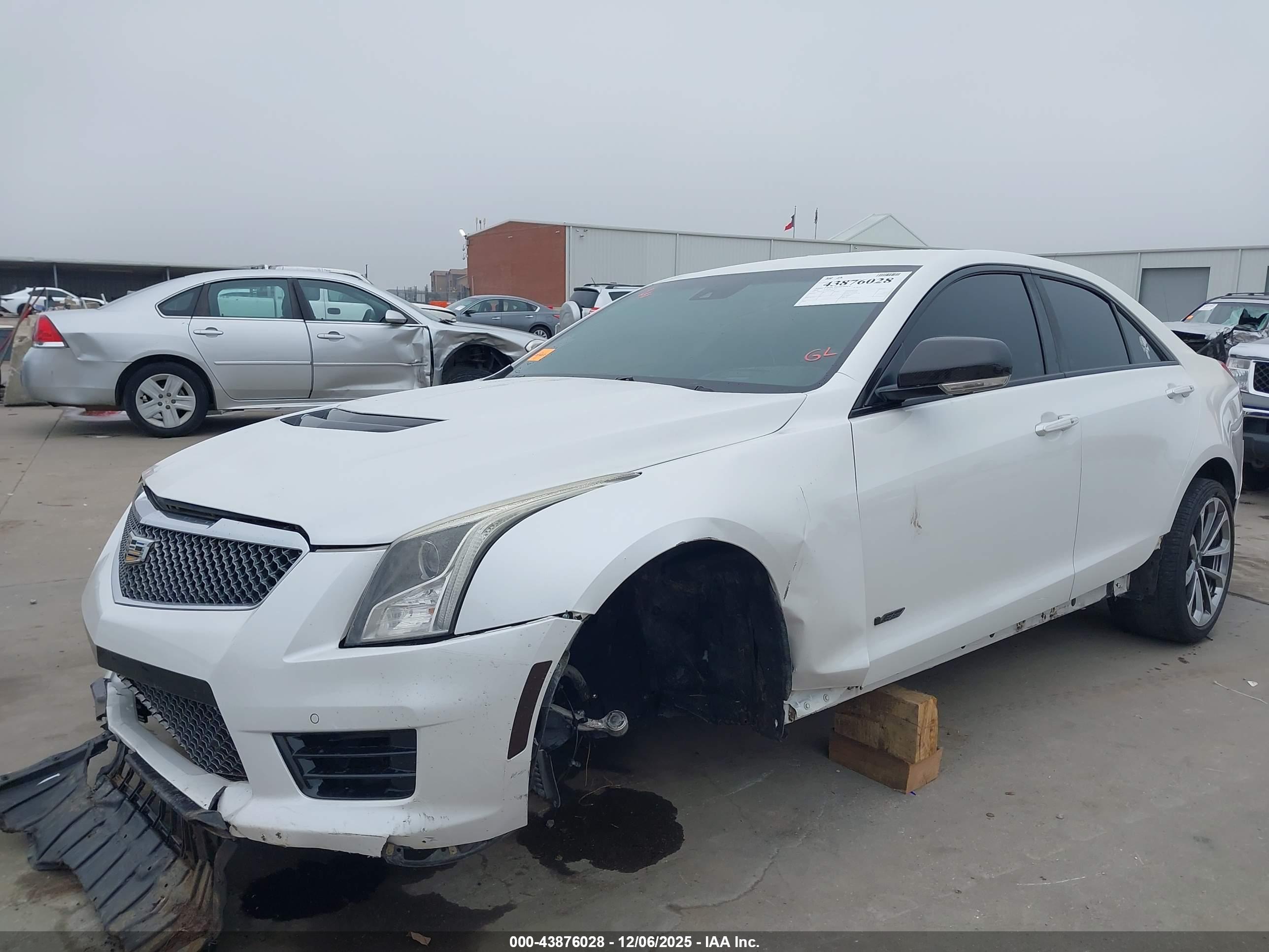 CADILLAC ATS-V image 6
