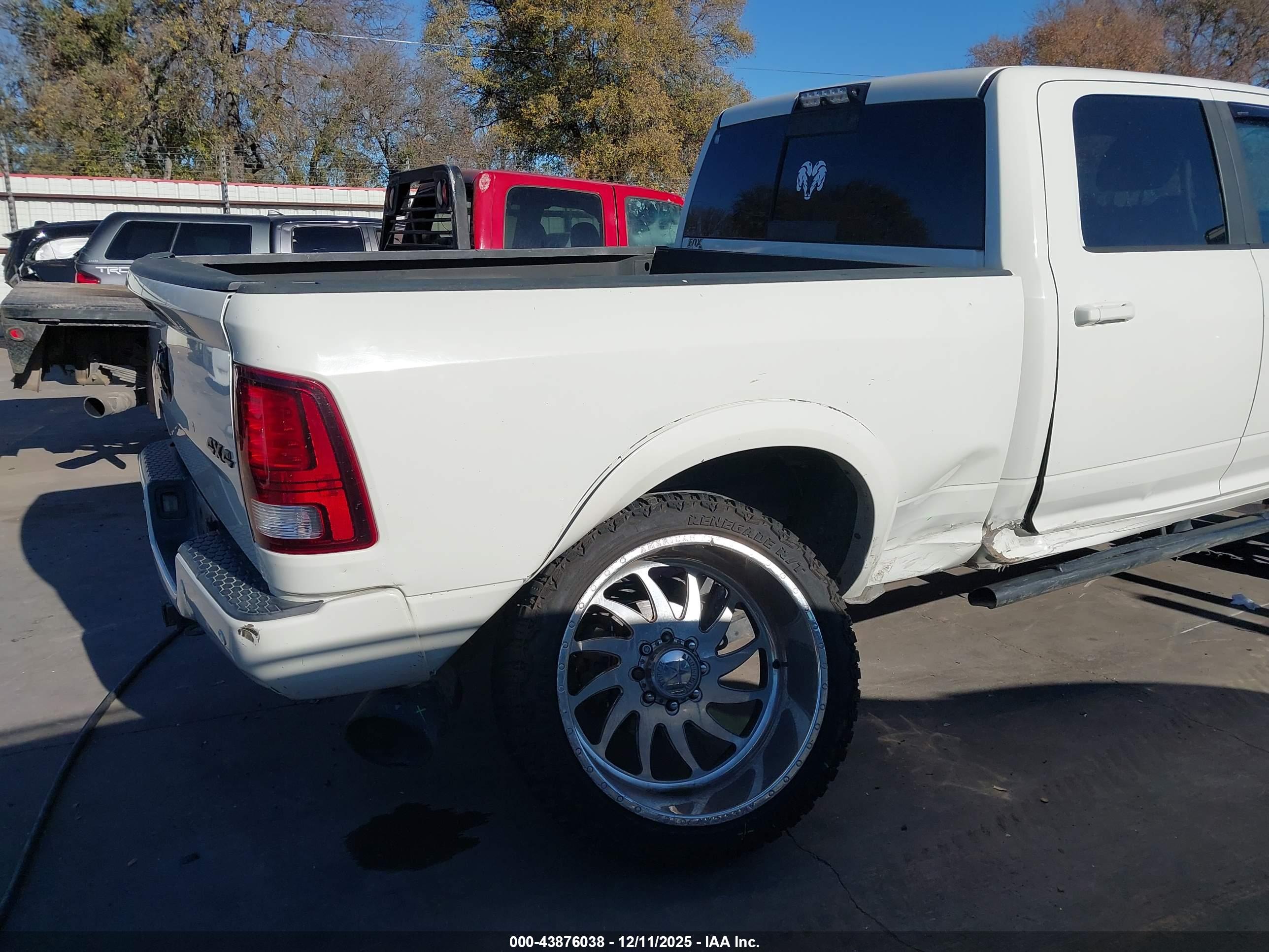 RAM 2500 image 6
