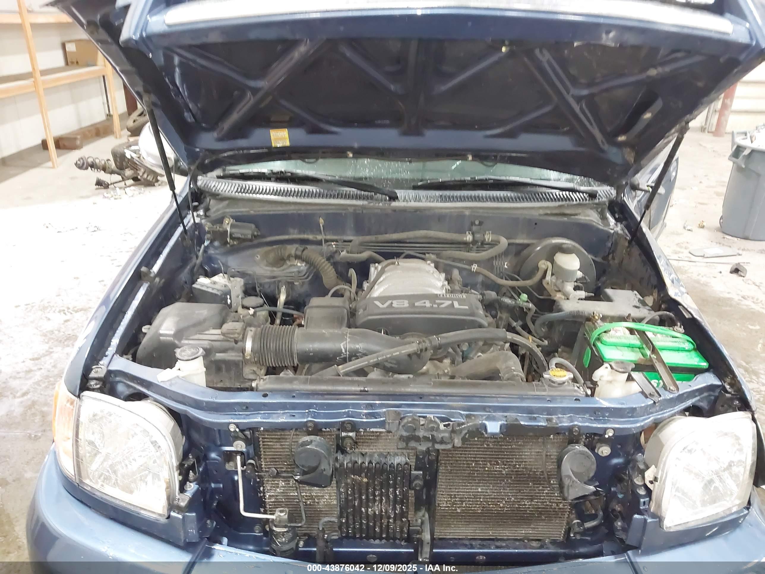 TOYOTA TUNDRA image 10