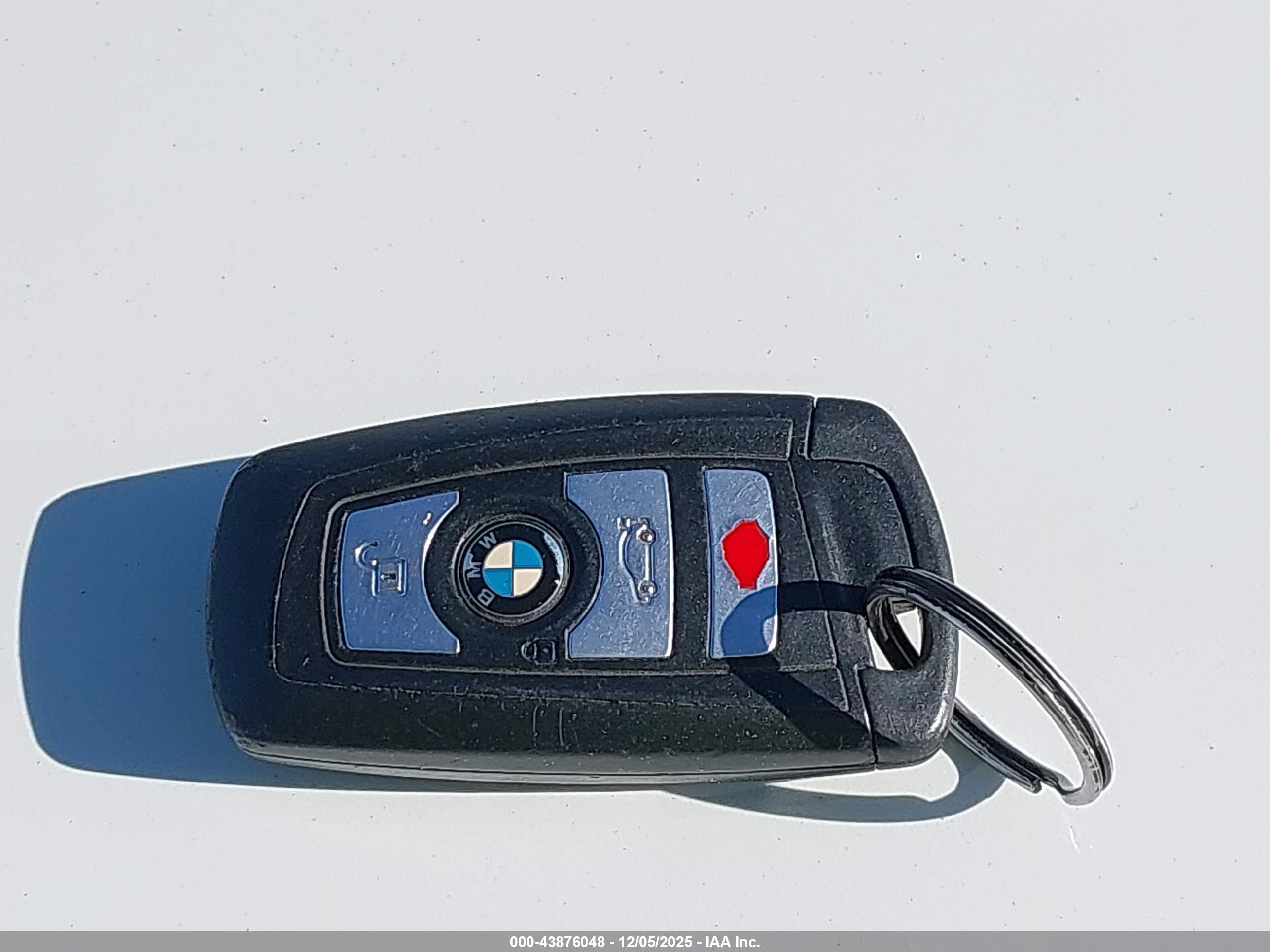 BMW 528I image 11