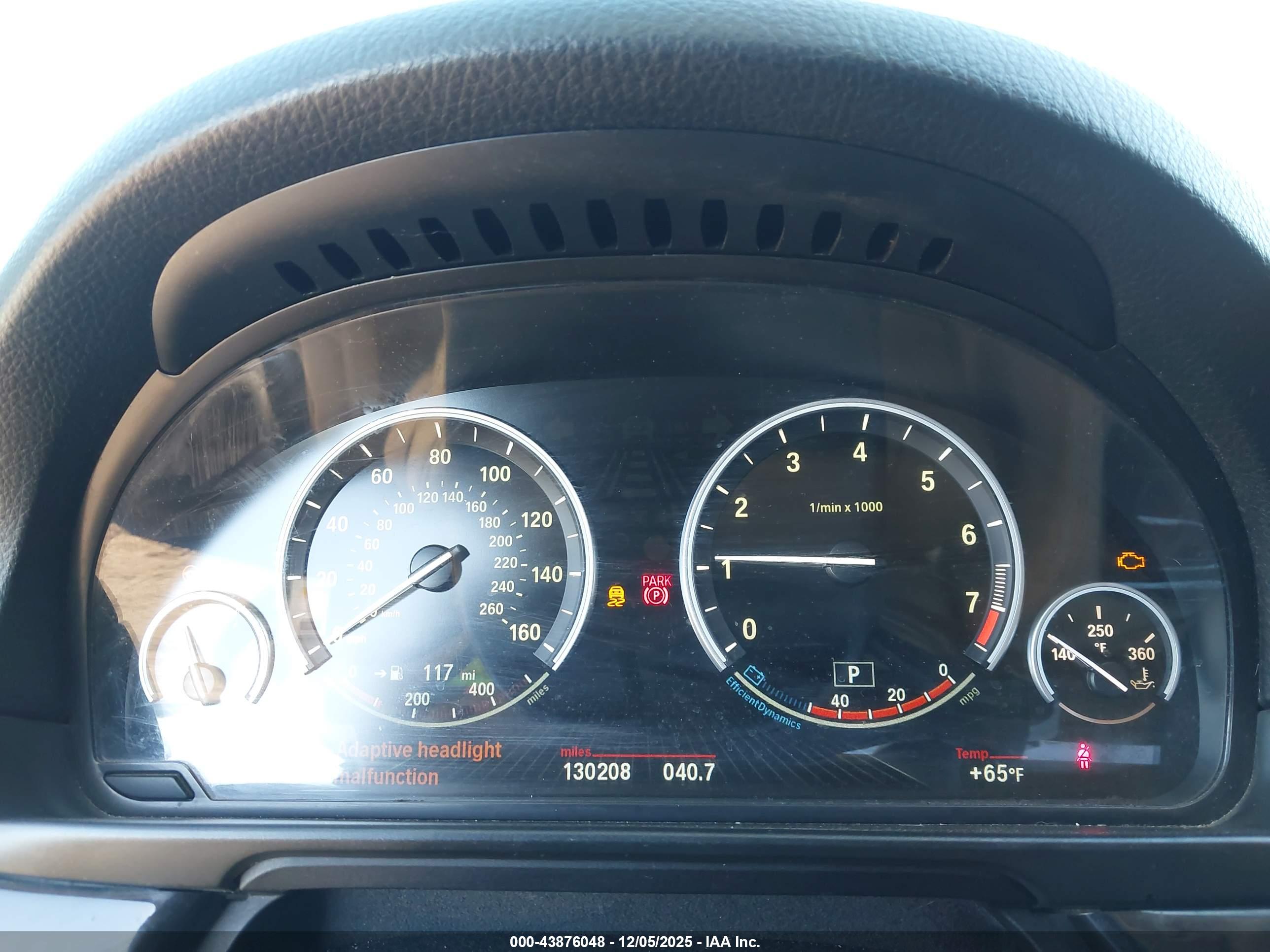 BMW 528I image 7