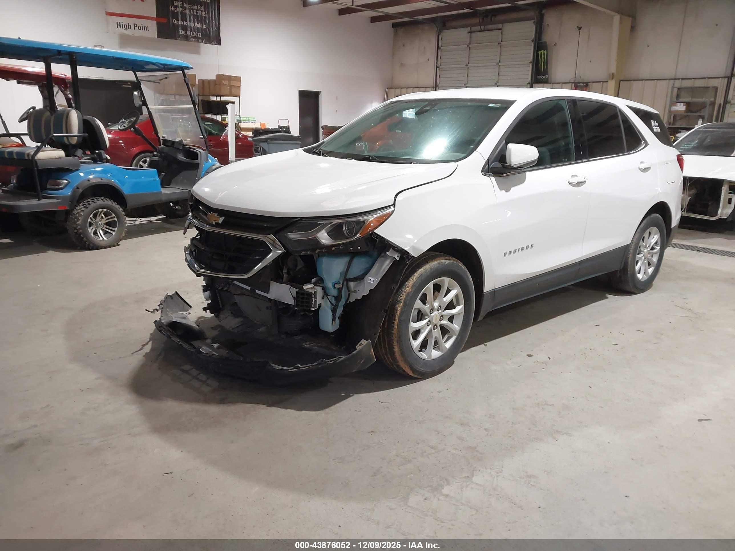 CHEVROLET EQUINOX image 2