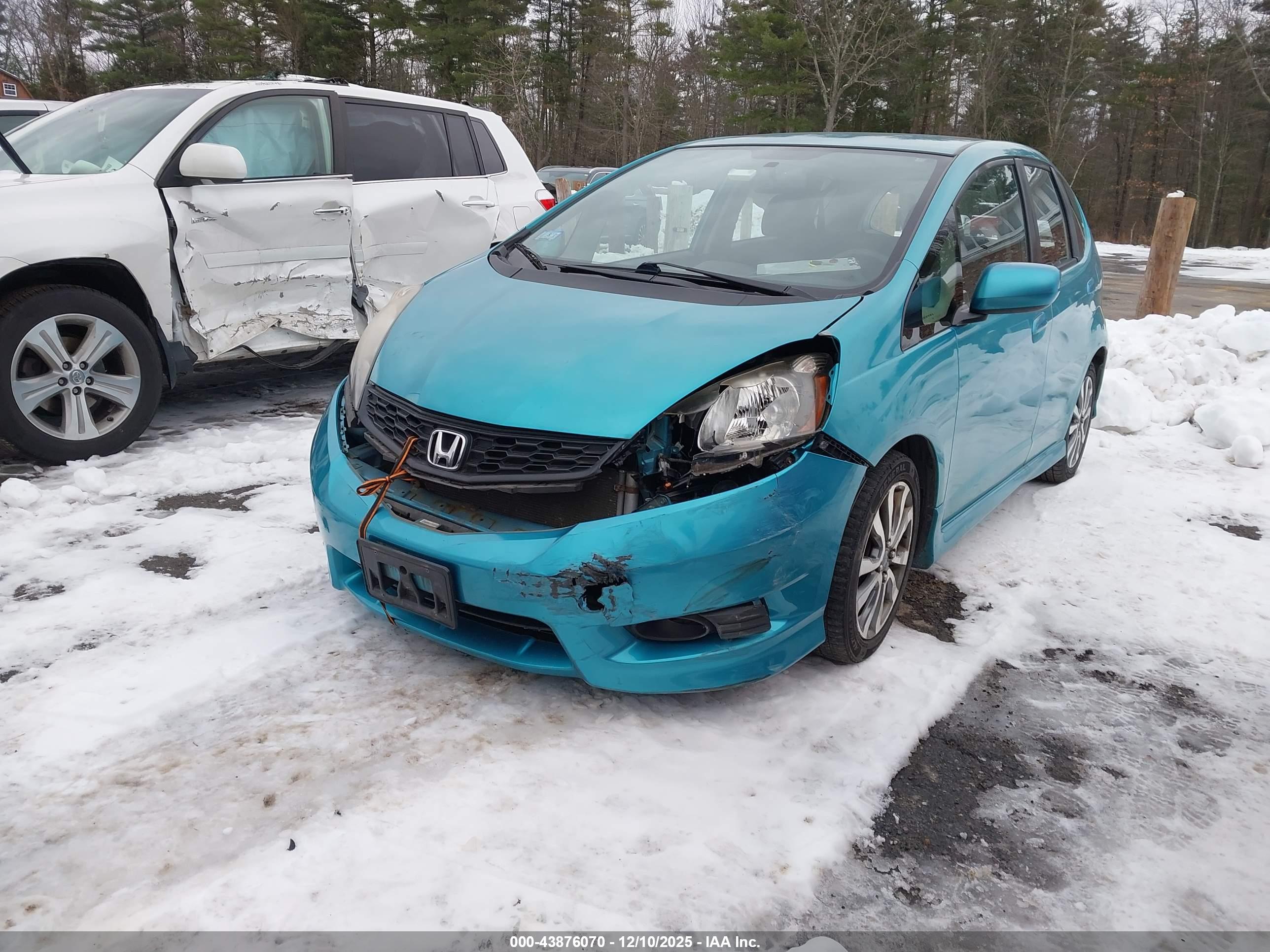 HONDA FIT image 2