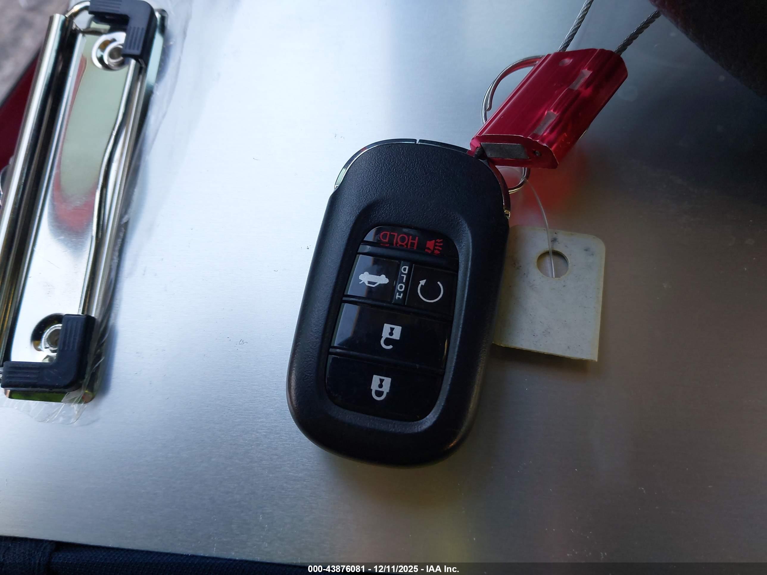 HONDA ACCORD image 11