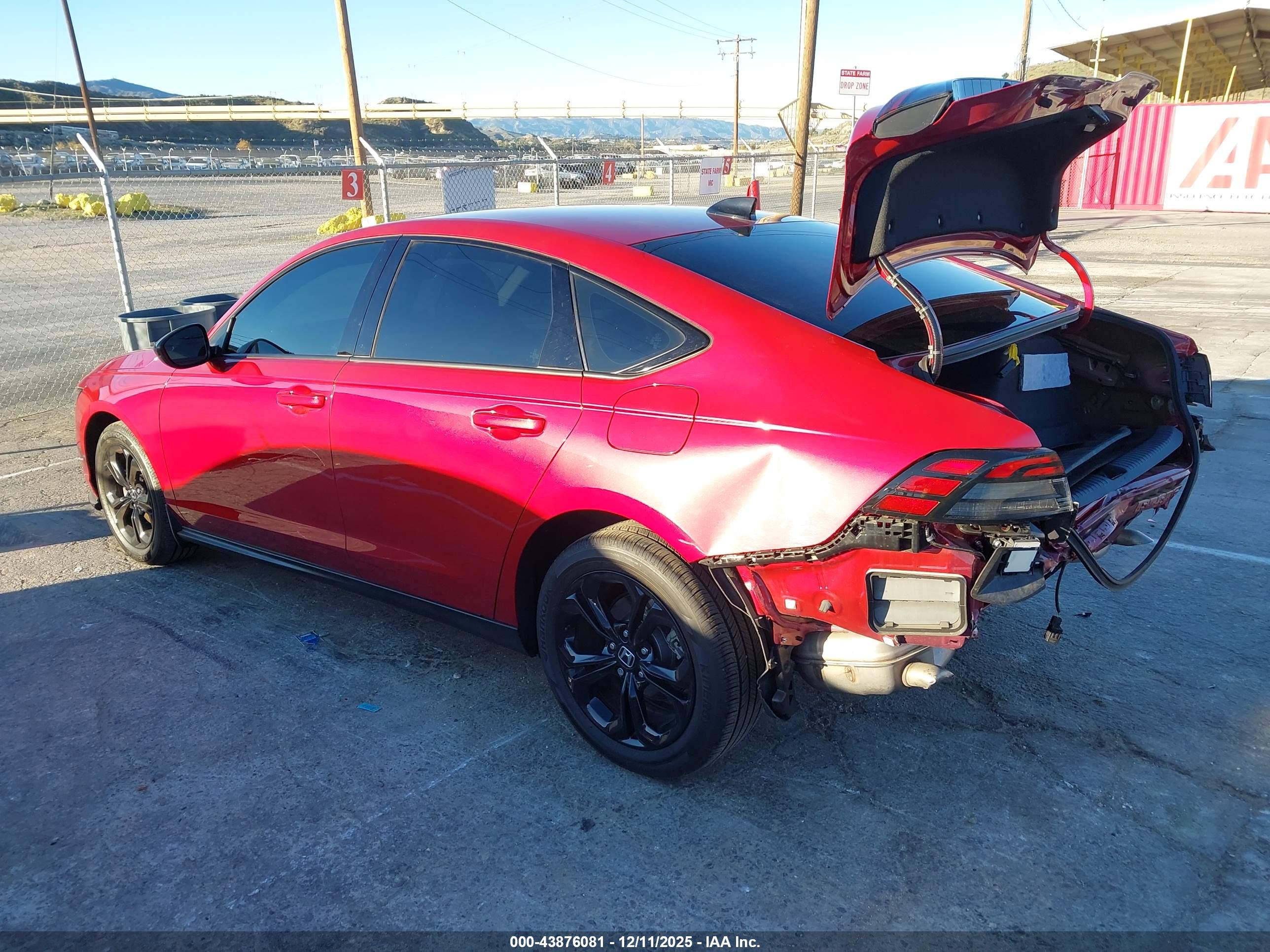 HONDA ACCORD image 3