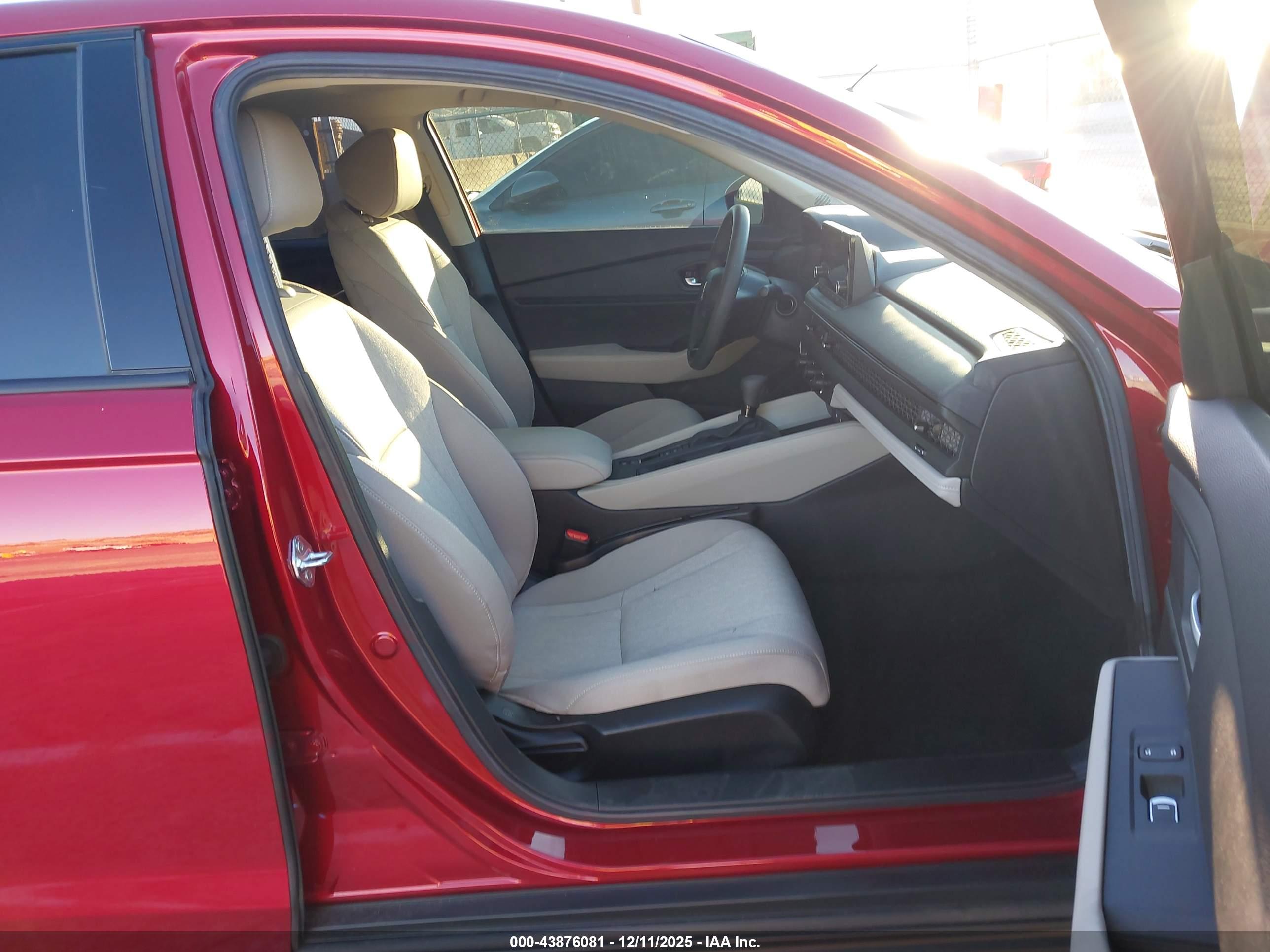 HONDA ACCORD image 5
