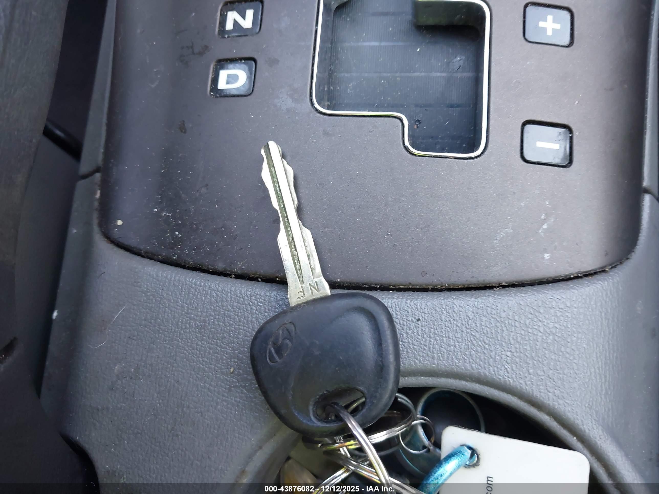 HYUNDAI SONATA image 11