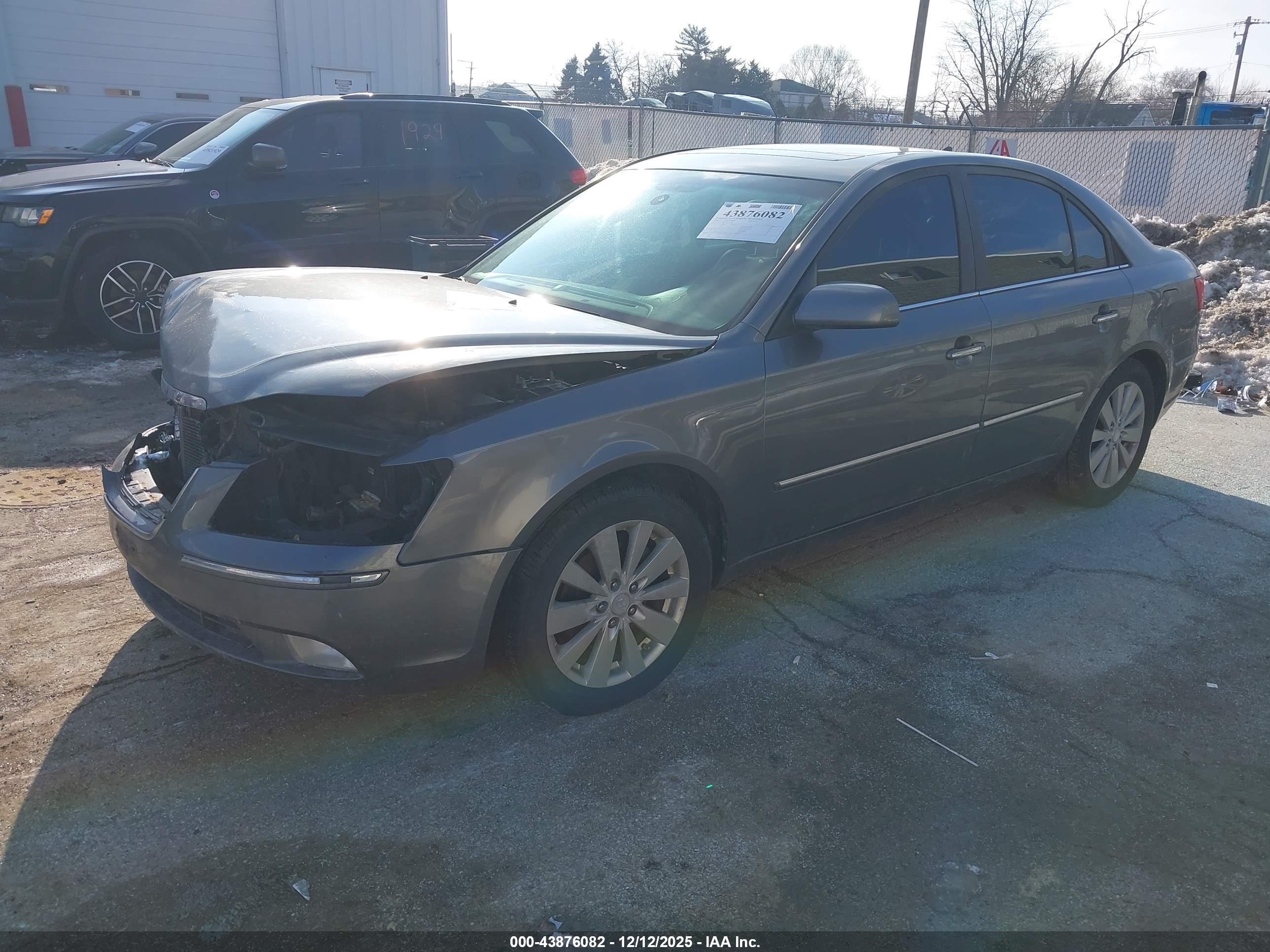 HYUNDAI SONATA image 2