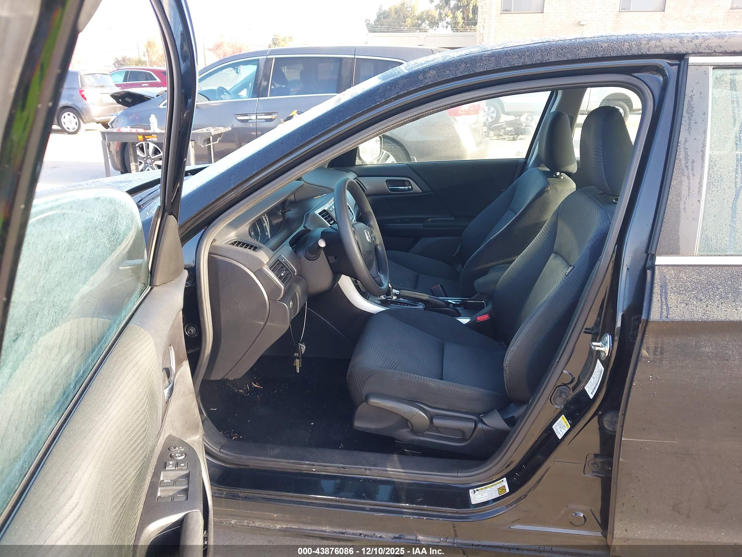 HONDA ACCORD image 5