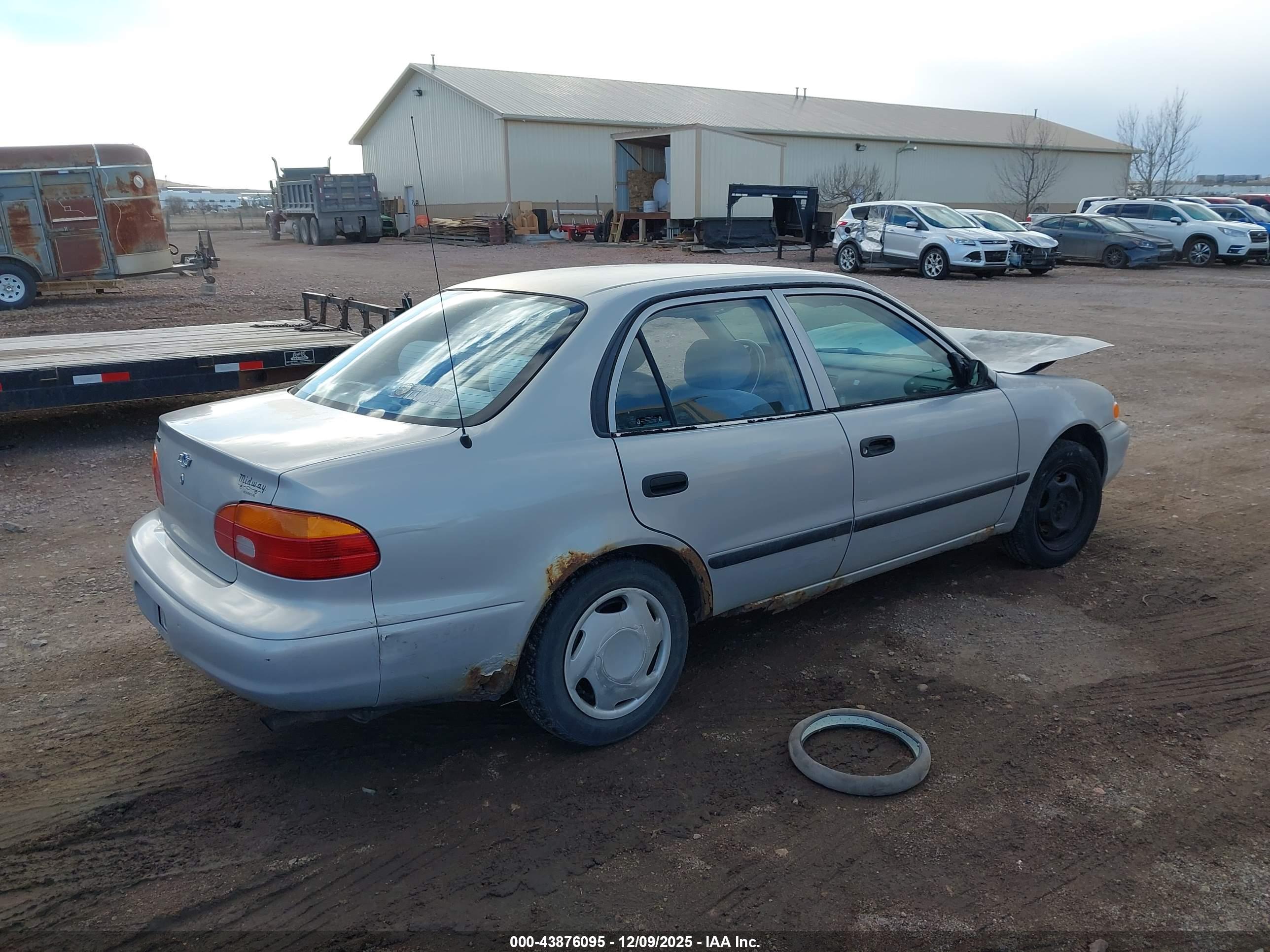 CHEVROLET PRIZM image 4