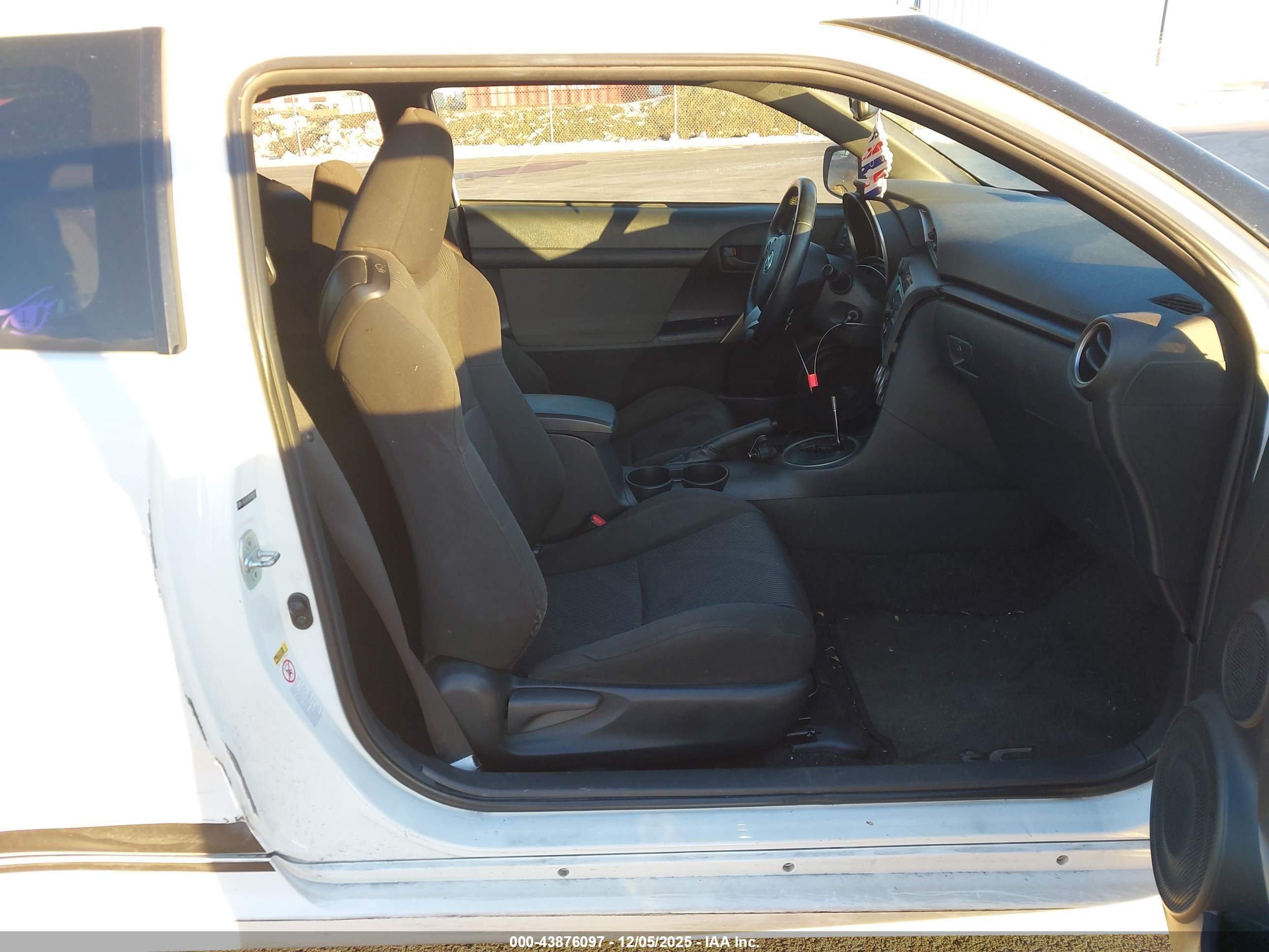 SCION TC image 5