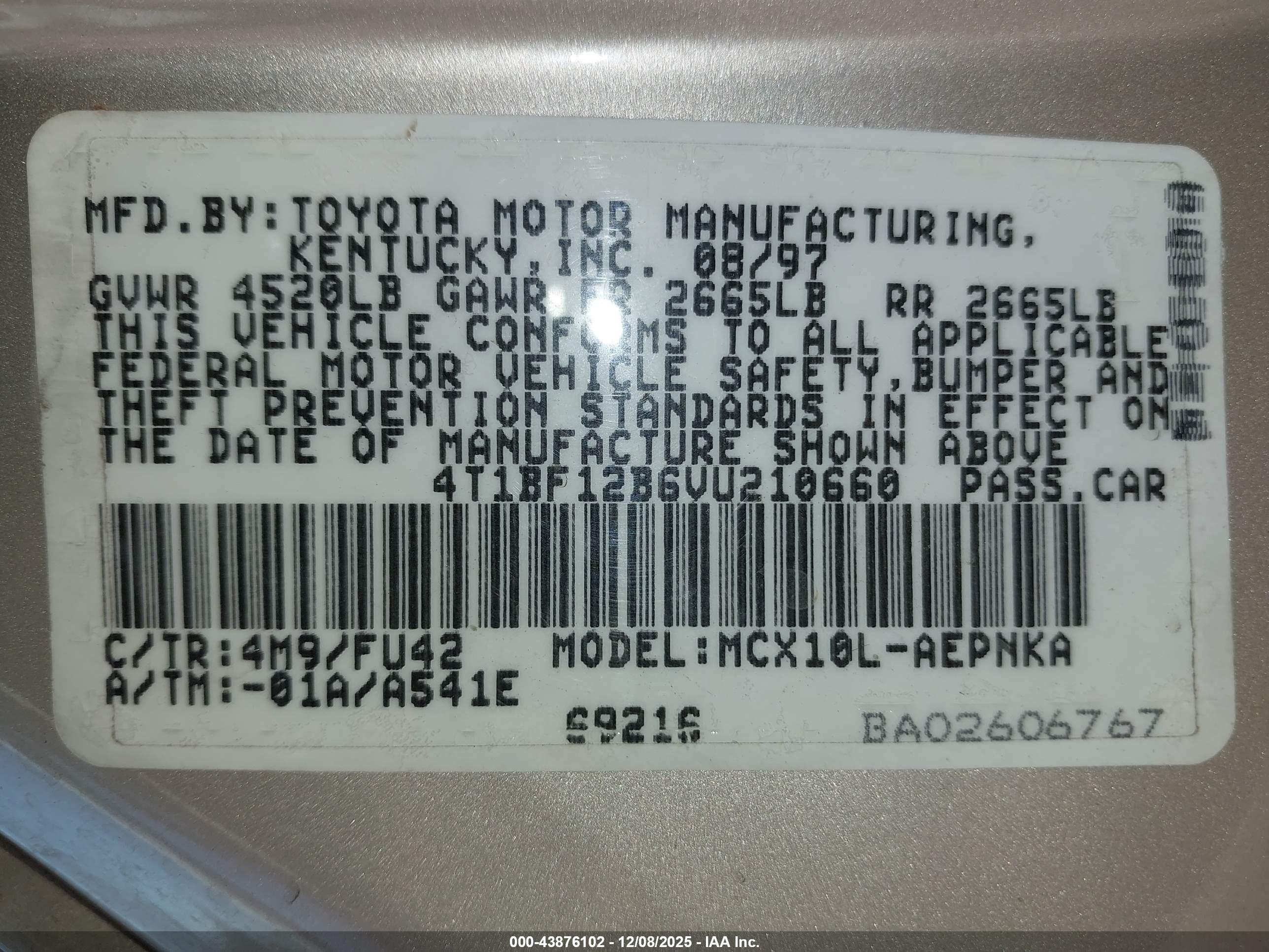 TOYOTA AVALON image 9