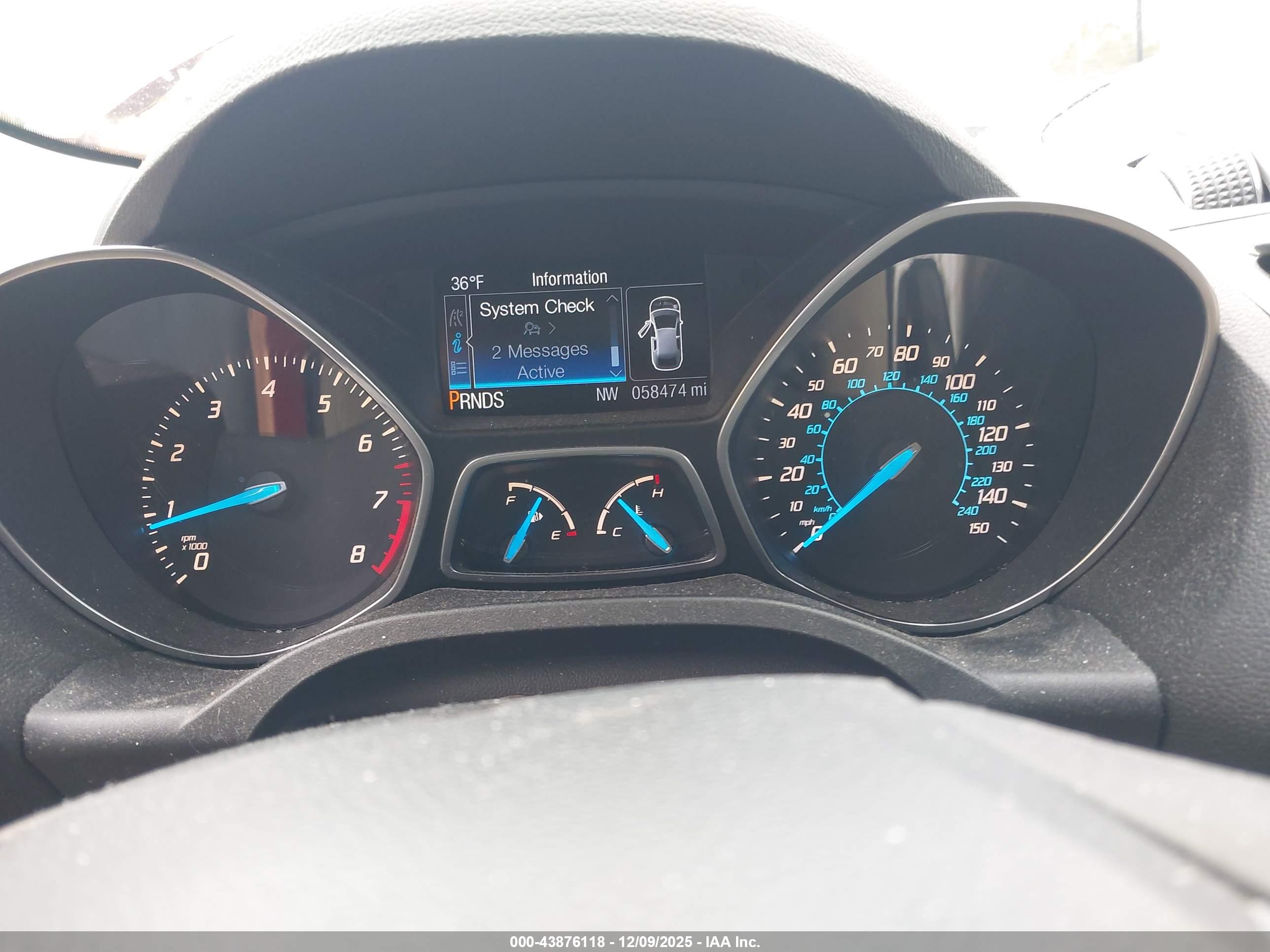 FORD ESCAPE image 7