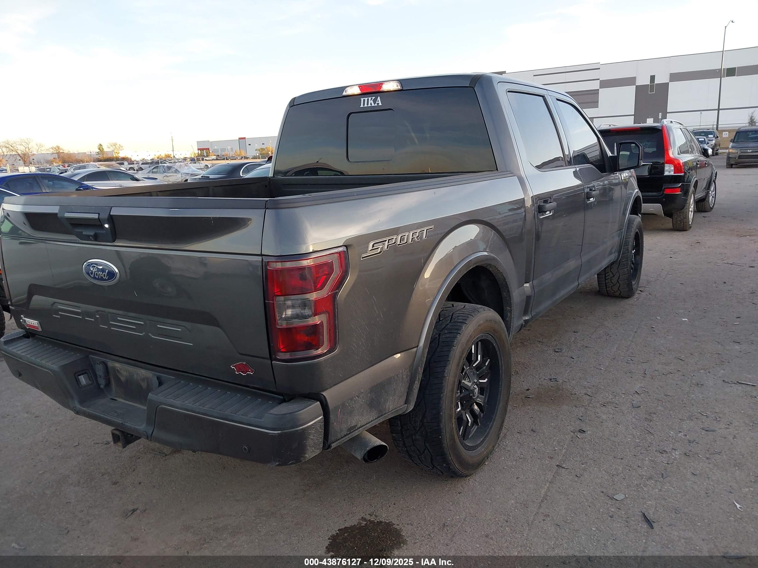 FORD F-150 image 4