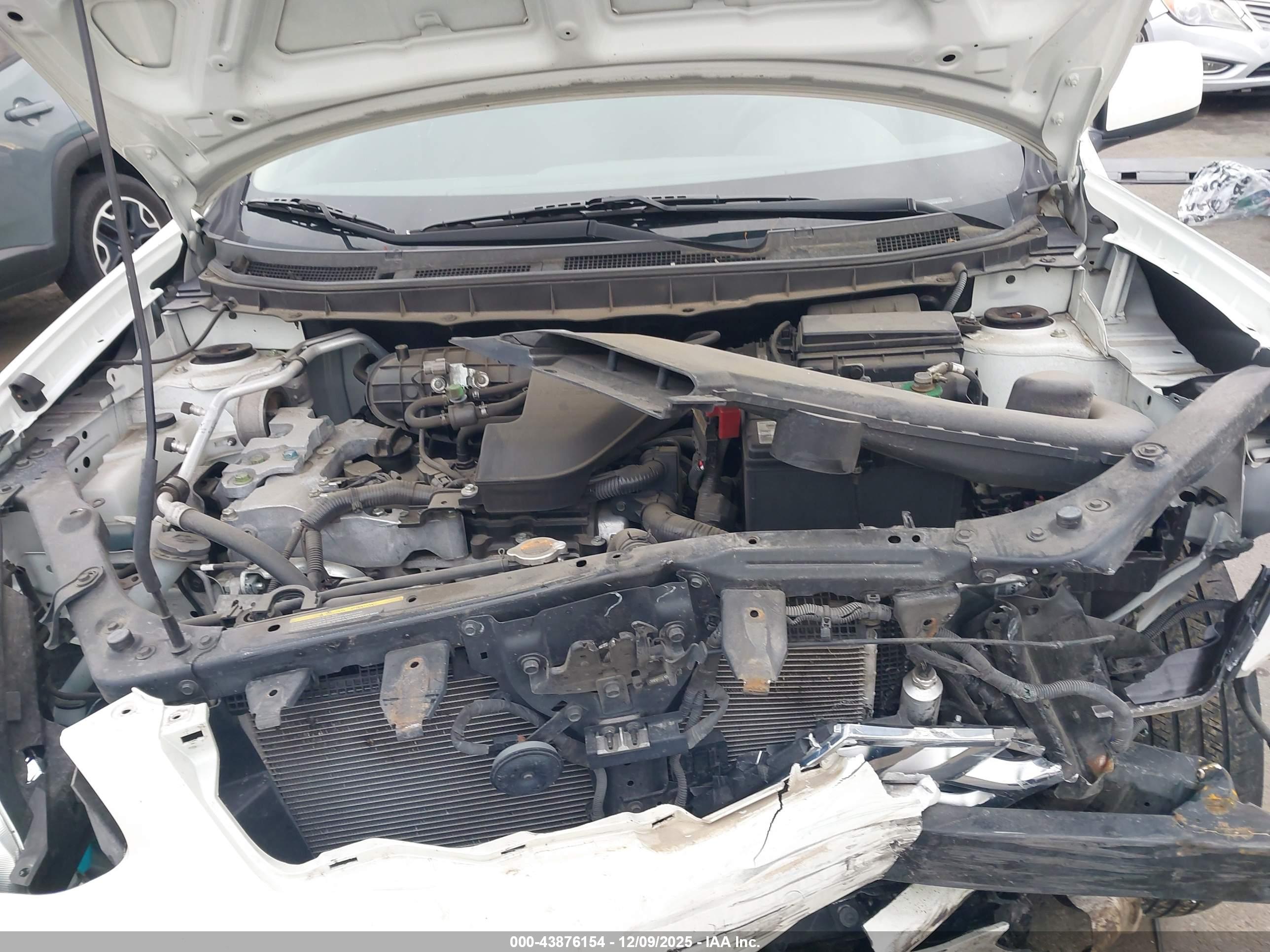 NISSAN ROGUE image 10