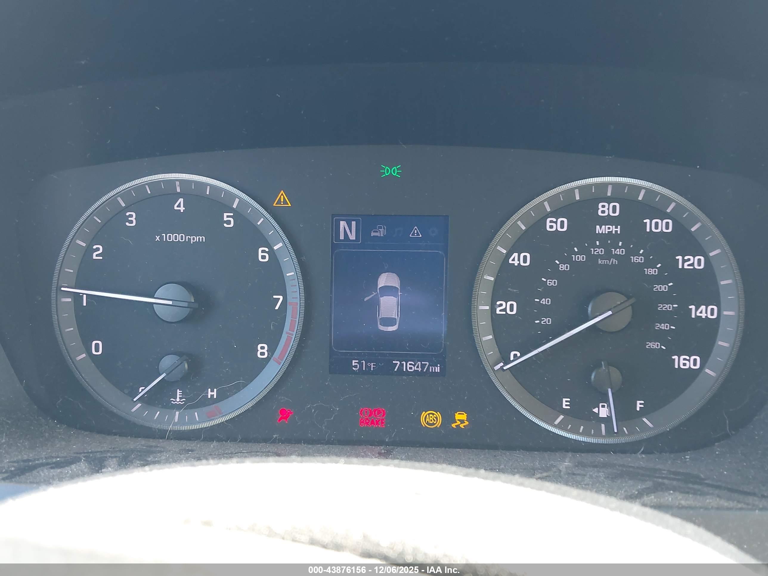 HYUNDAI SONATA image 7