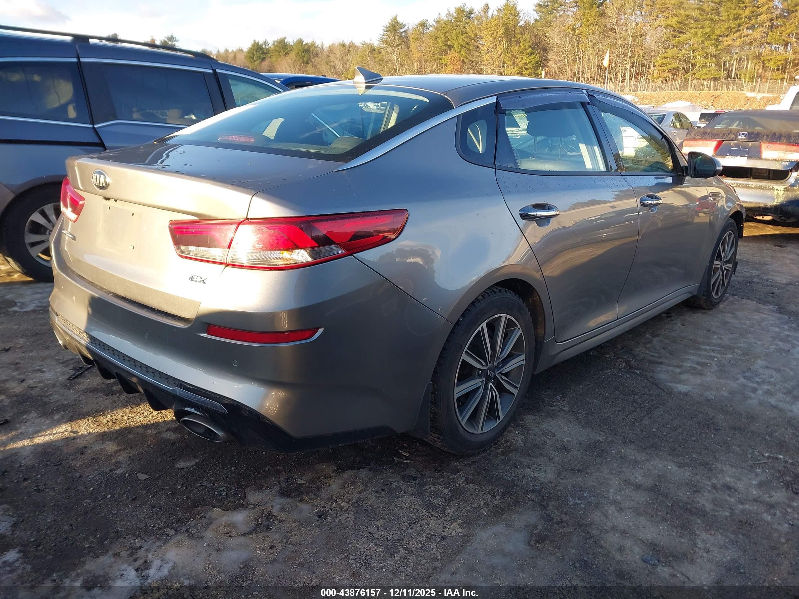 KIA OPTIMA image 4
