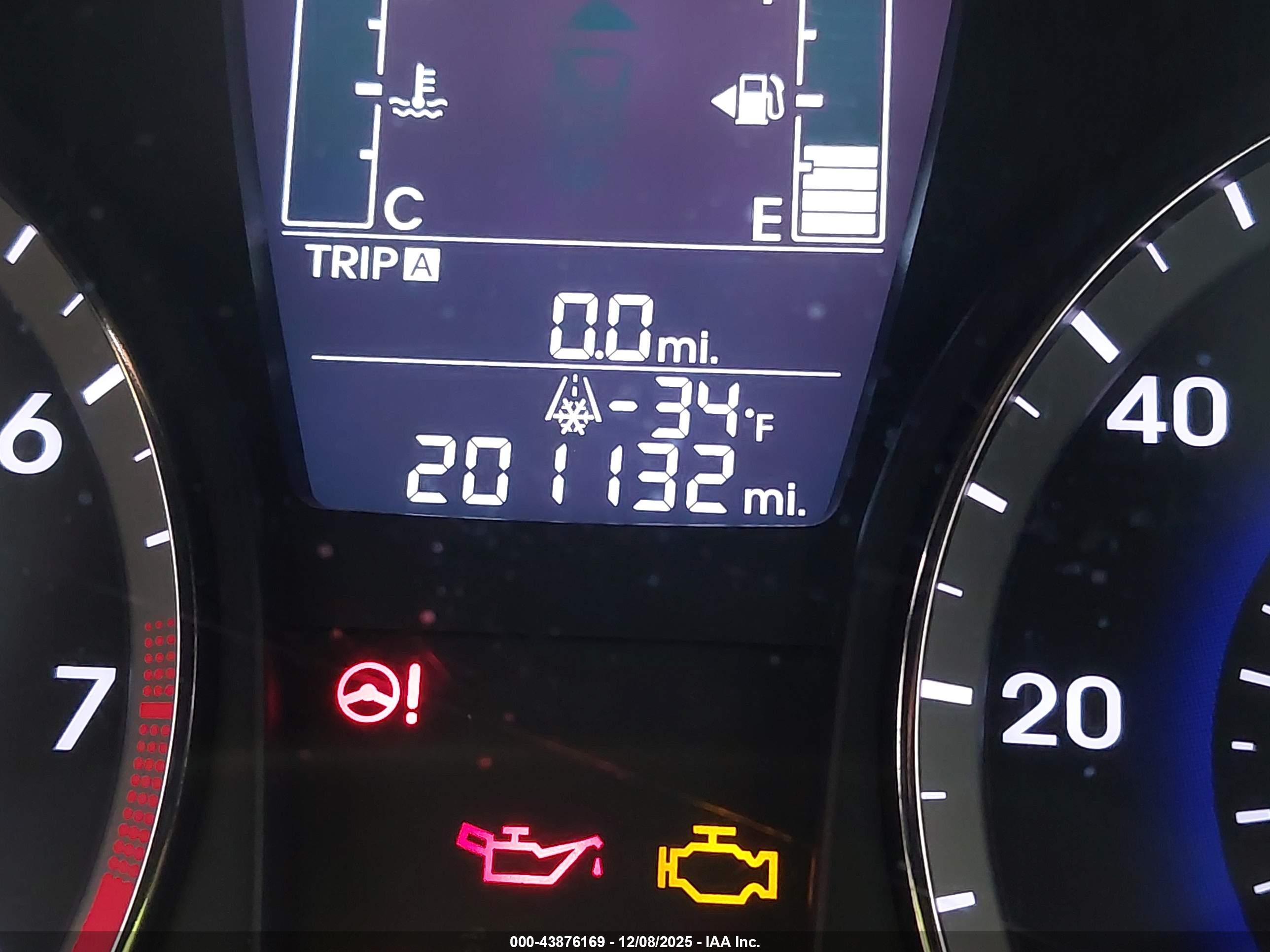HYUNDAI ACCENT image 7