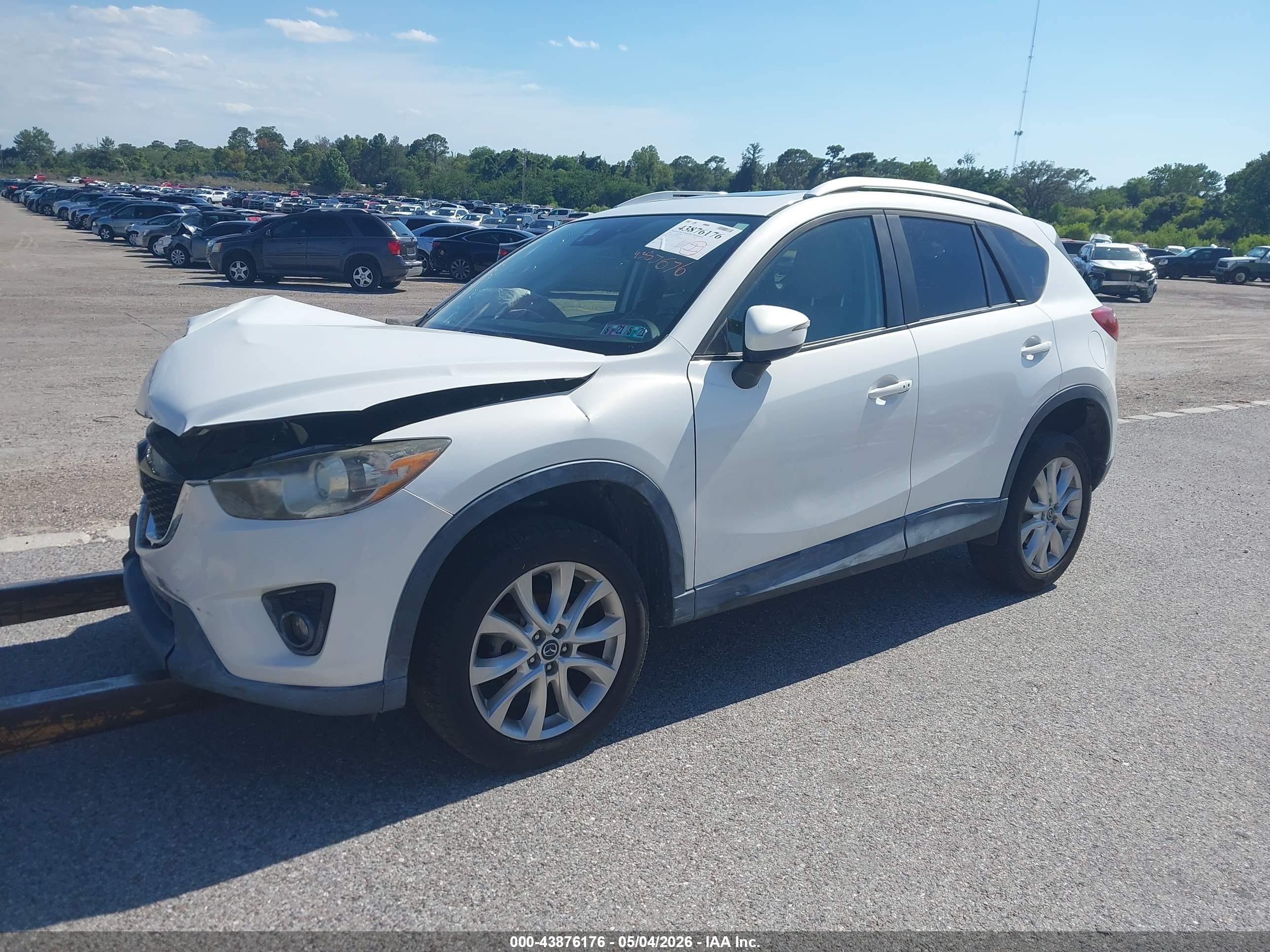 MAZDA CX-5 image 2