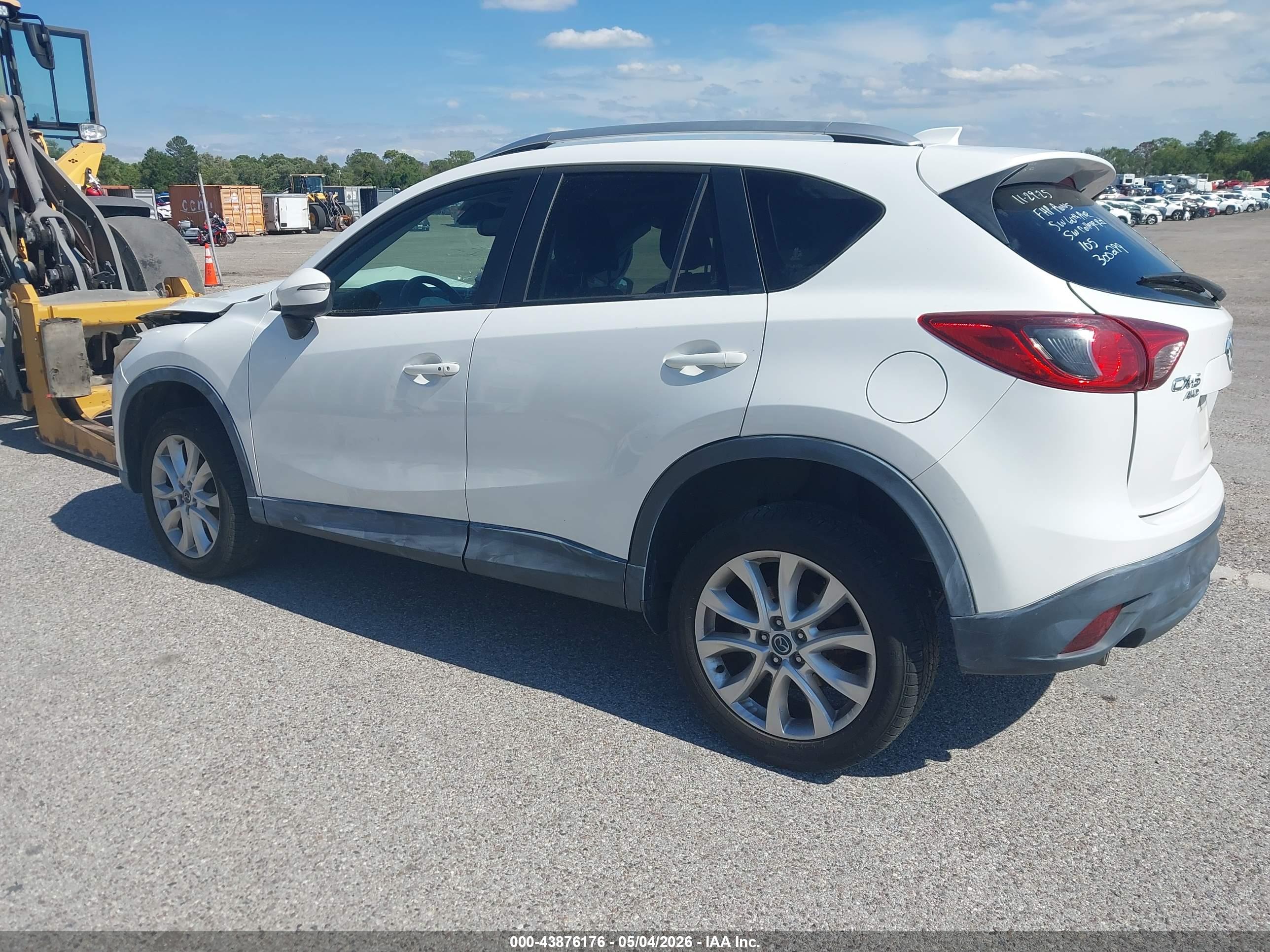 MAZDA CX-5 image 3