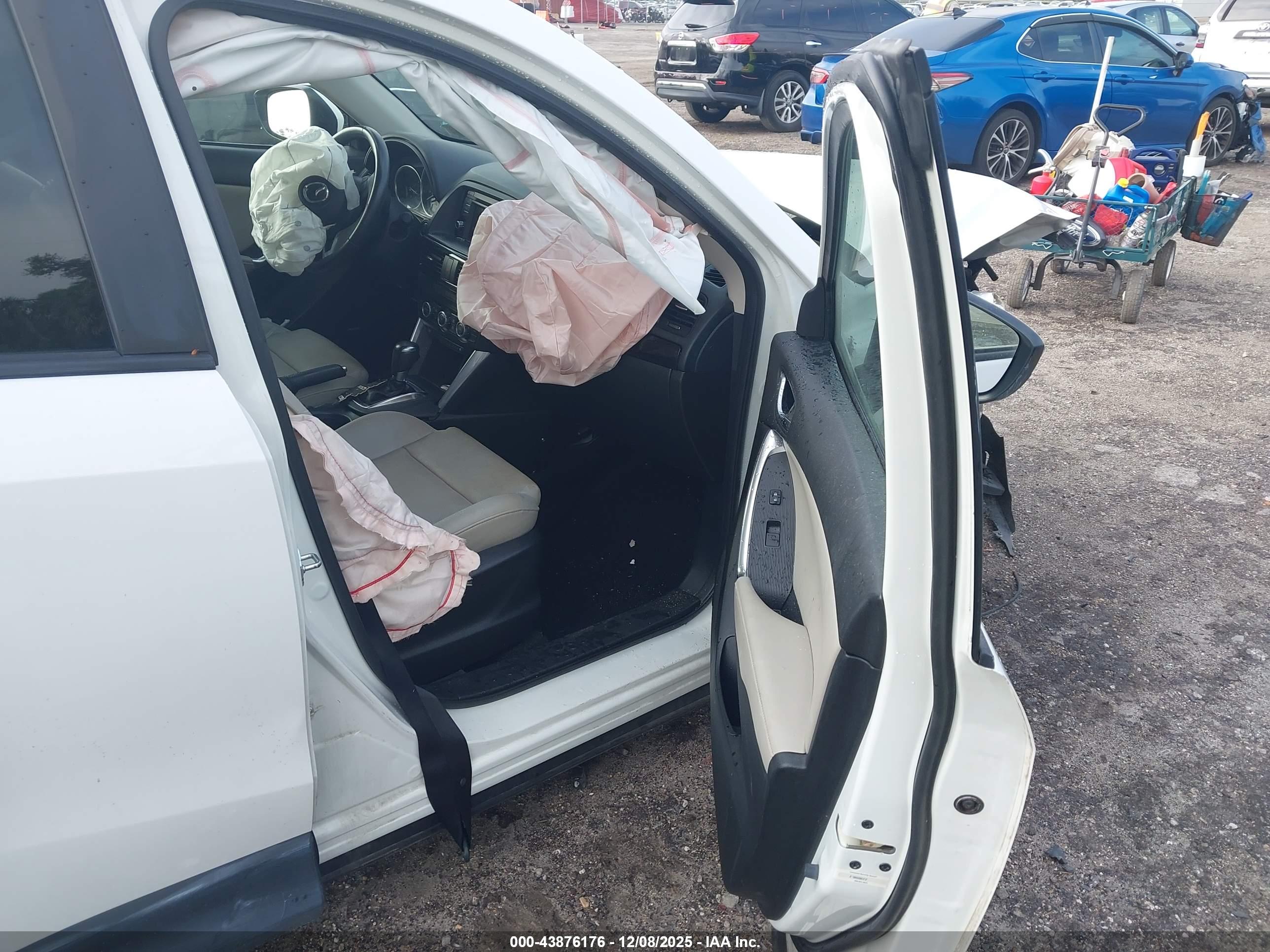 MAZDA CX-5 image 5