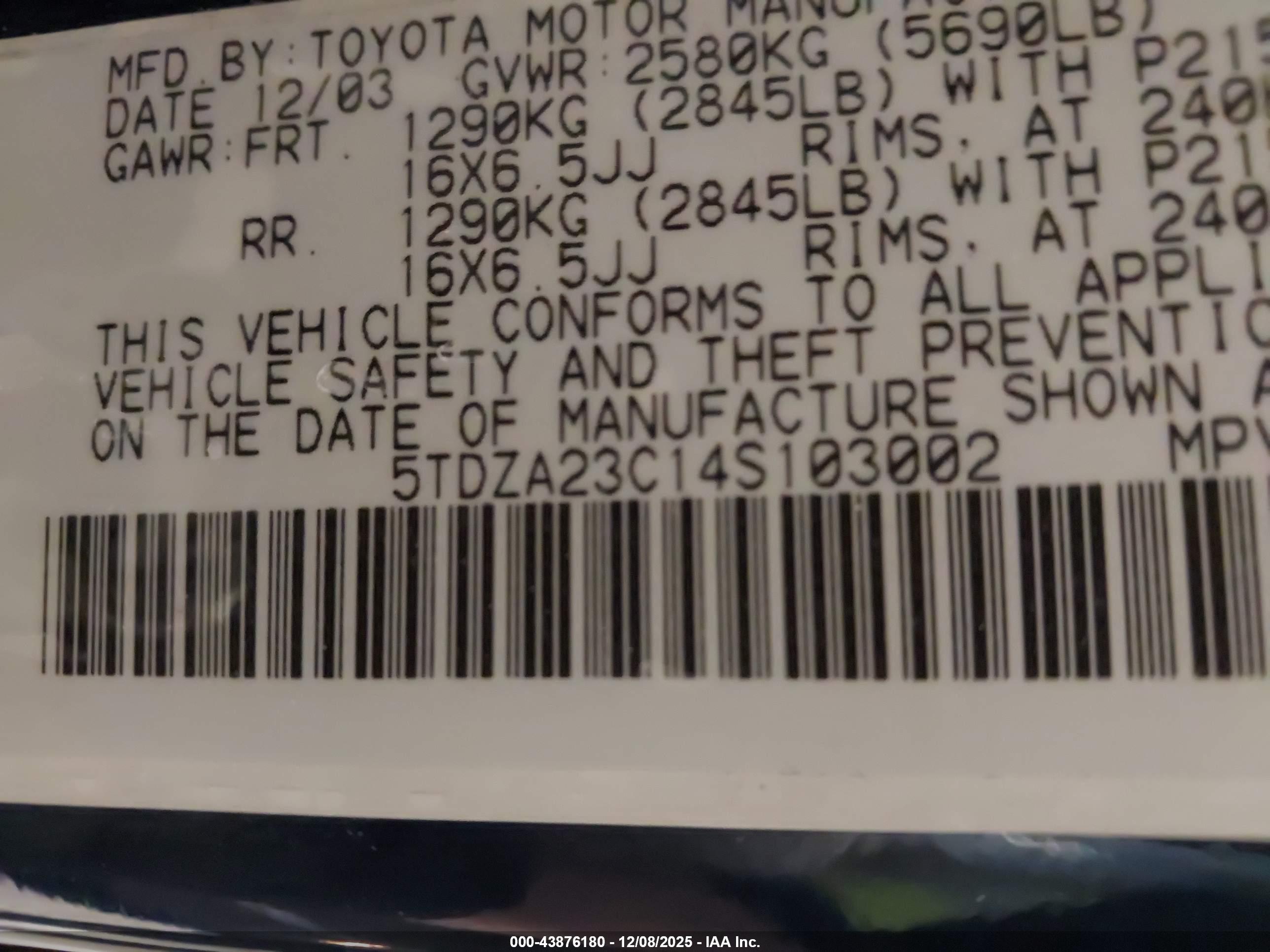 TOYOTA SIENNA image 9