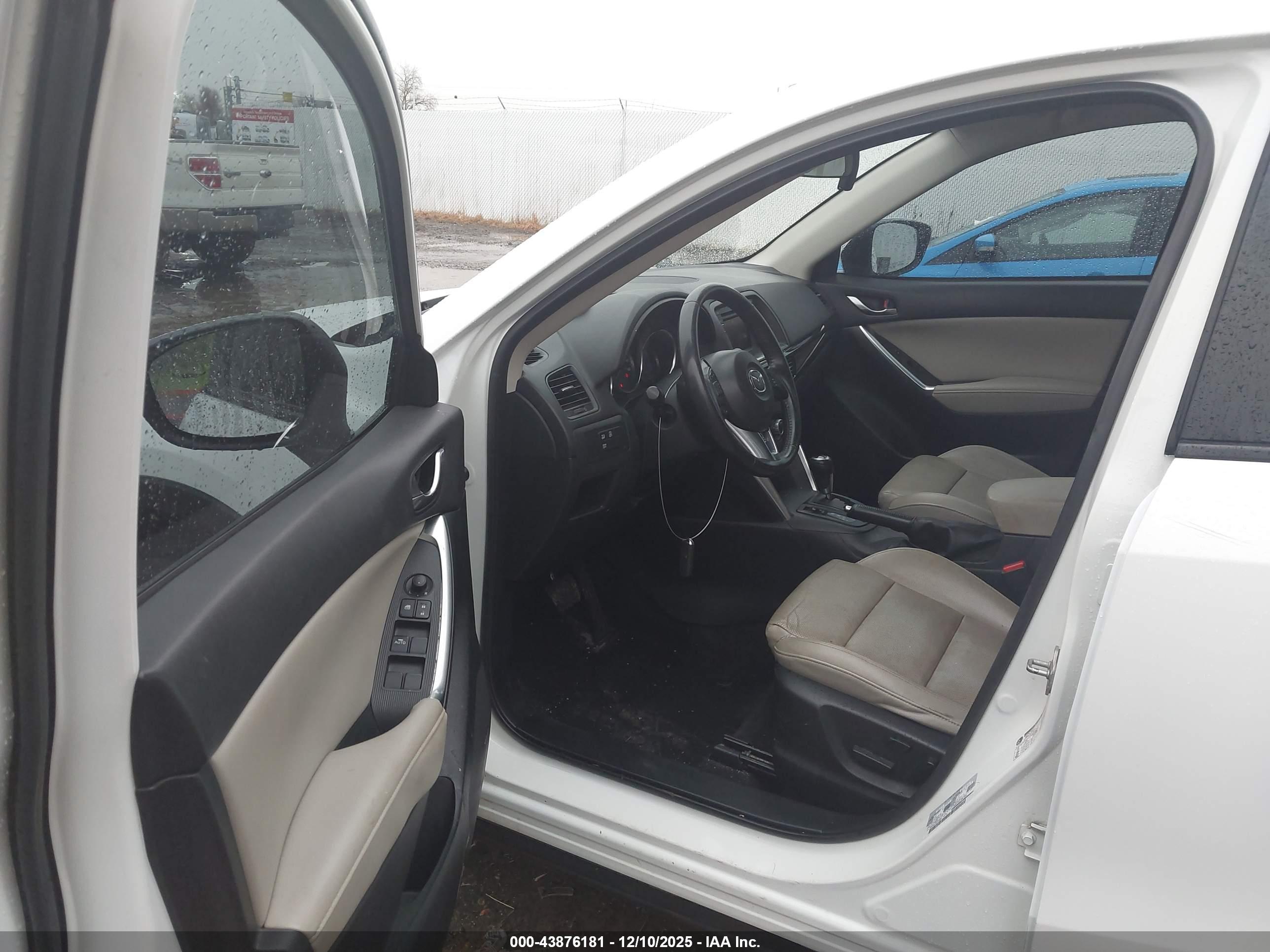 MAZDA CX-5 image 5
