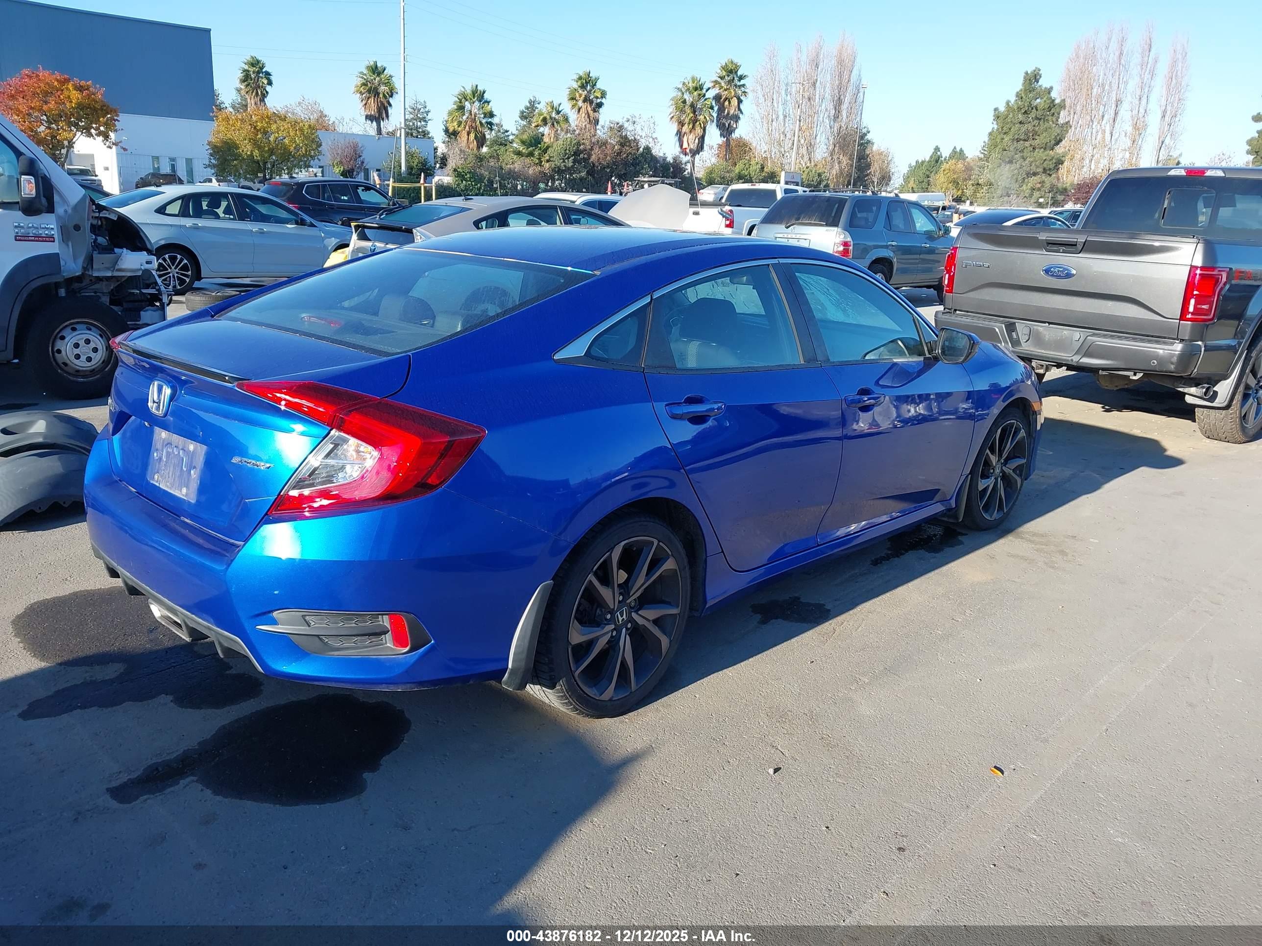 HONDA CIVIC image 4