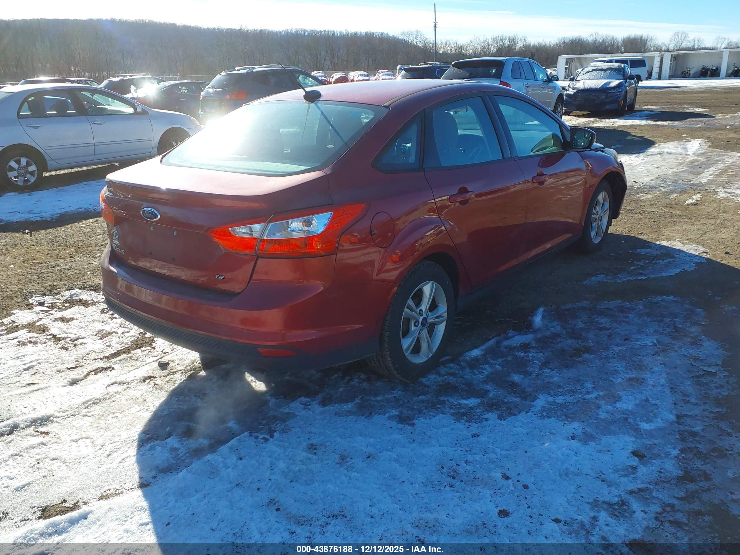 FORD FOCUS image 4