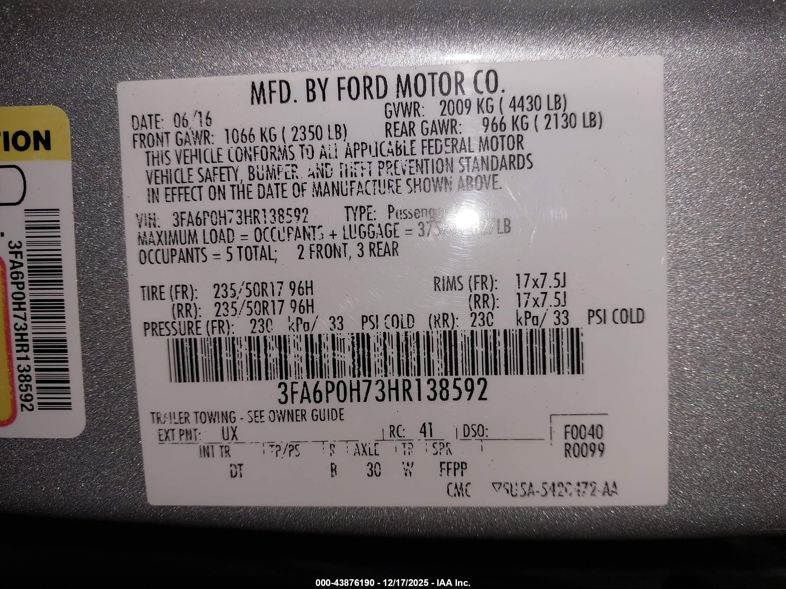 FORD FUSION image 9