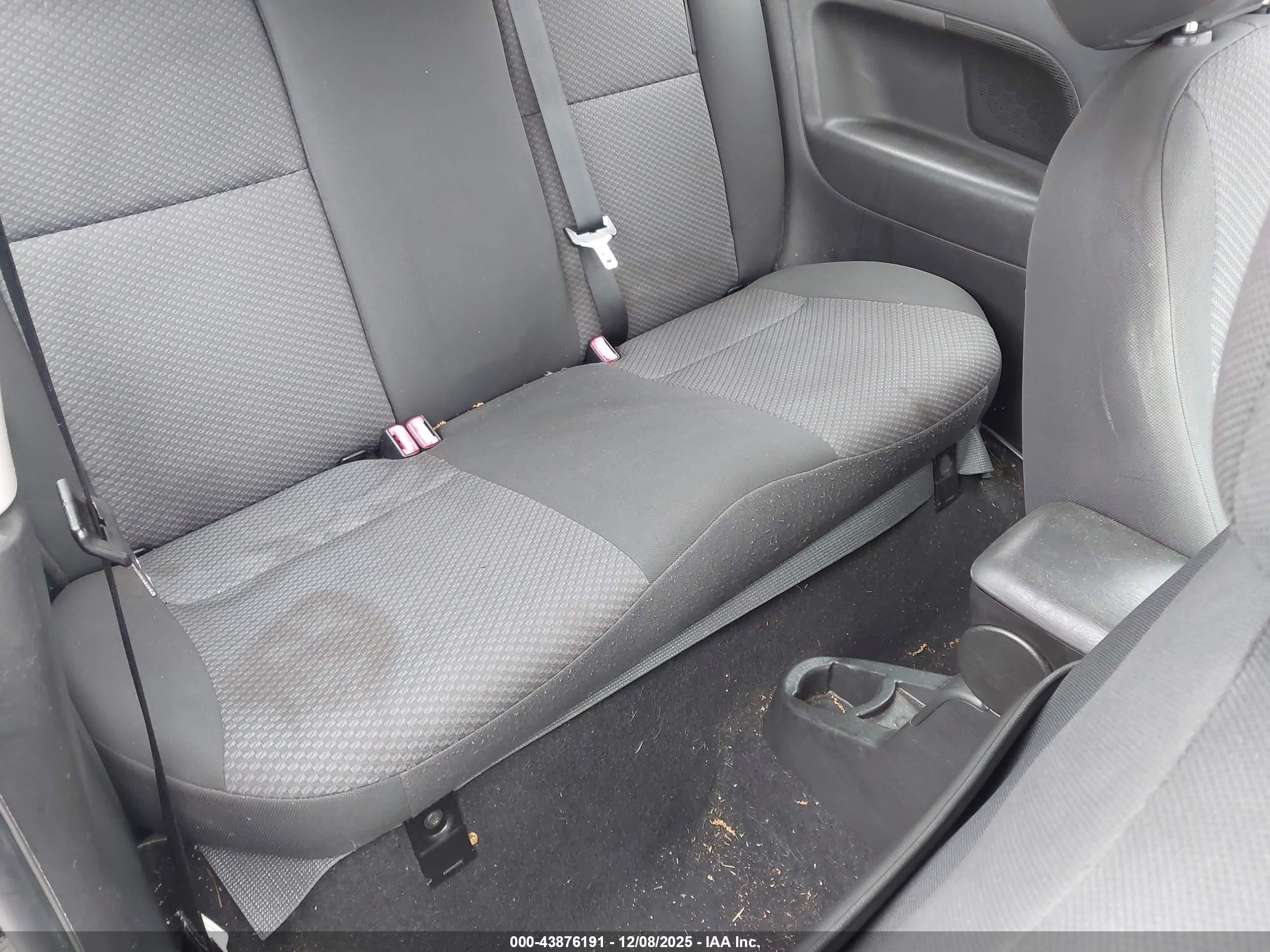 FORD FOCUS image 8