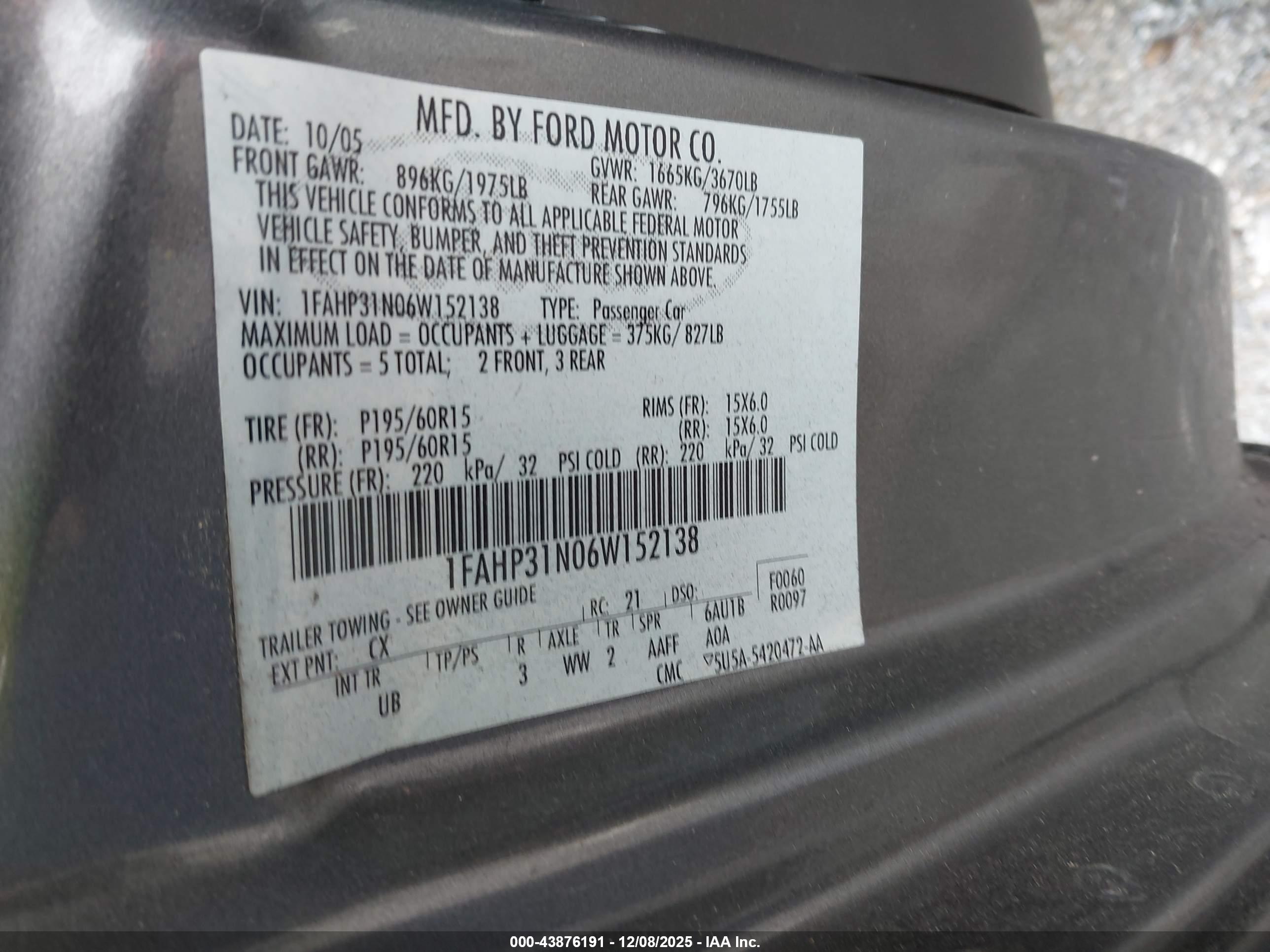 FORD FOCUS image 9