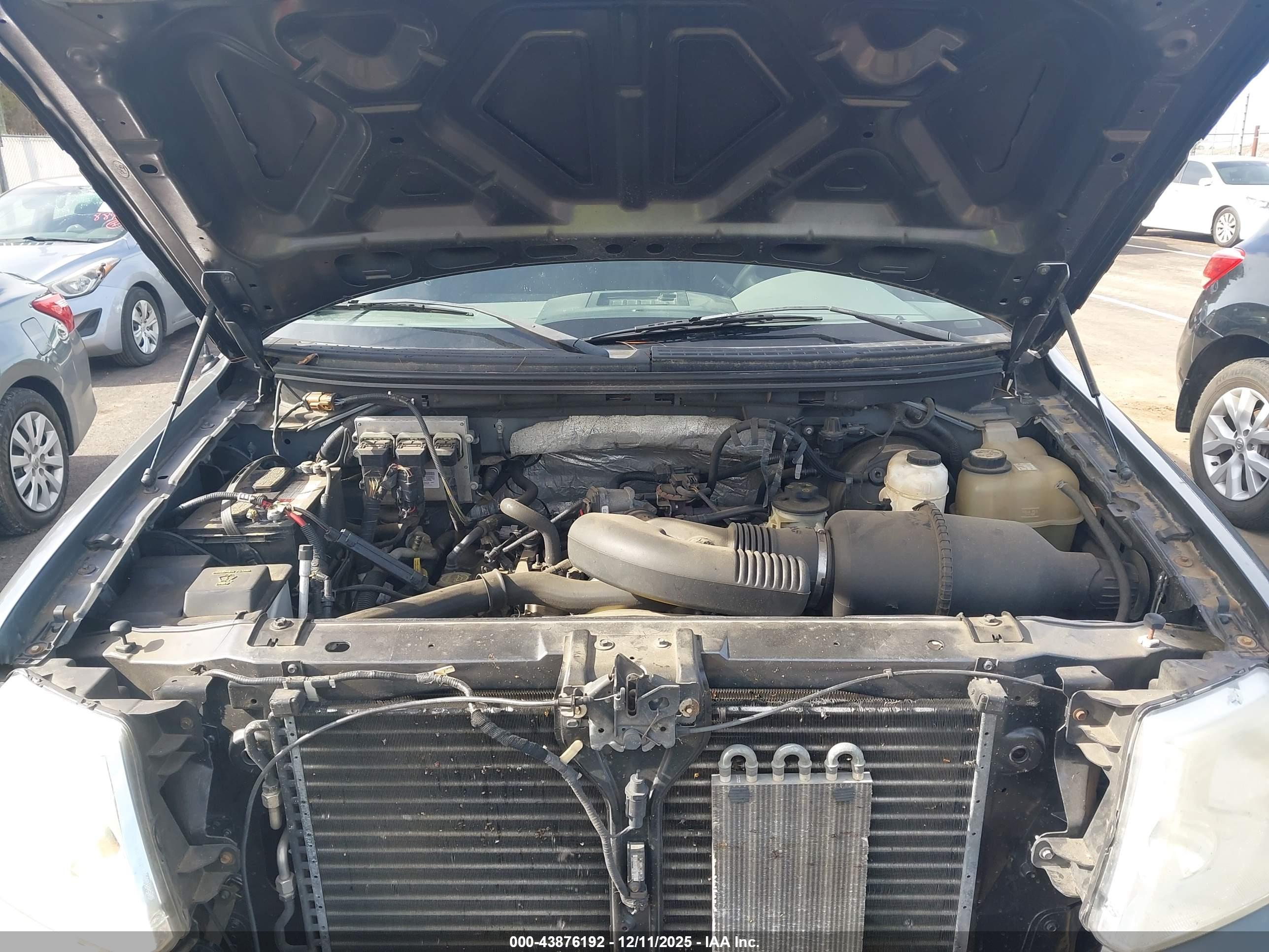 FORD F-150 image 10