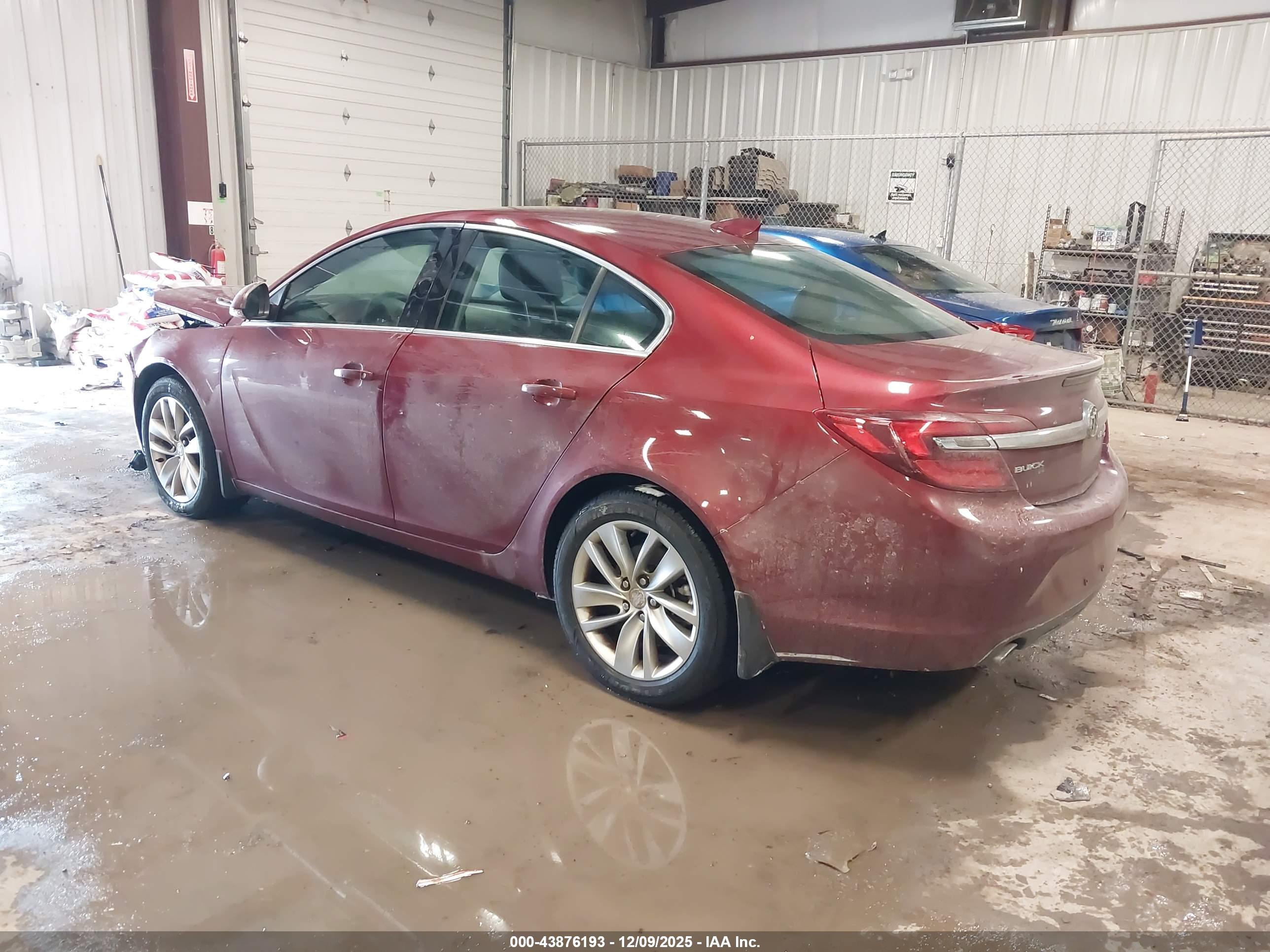 BUICK REGAL image 3