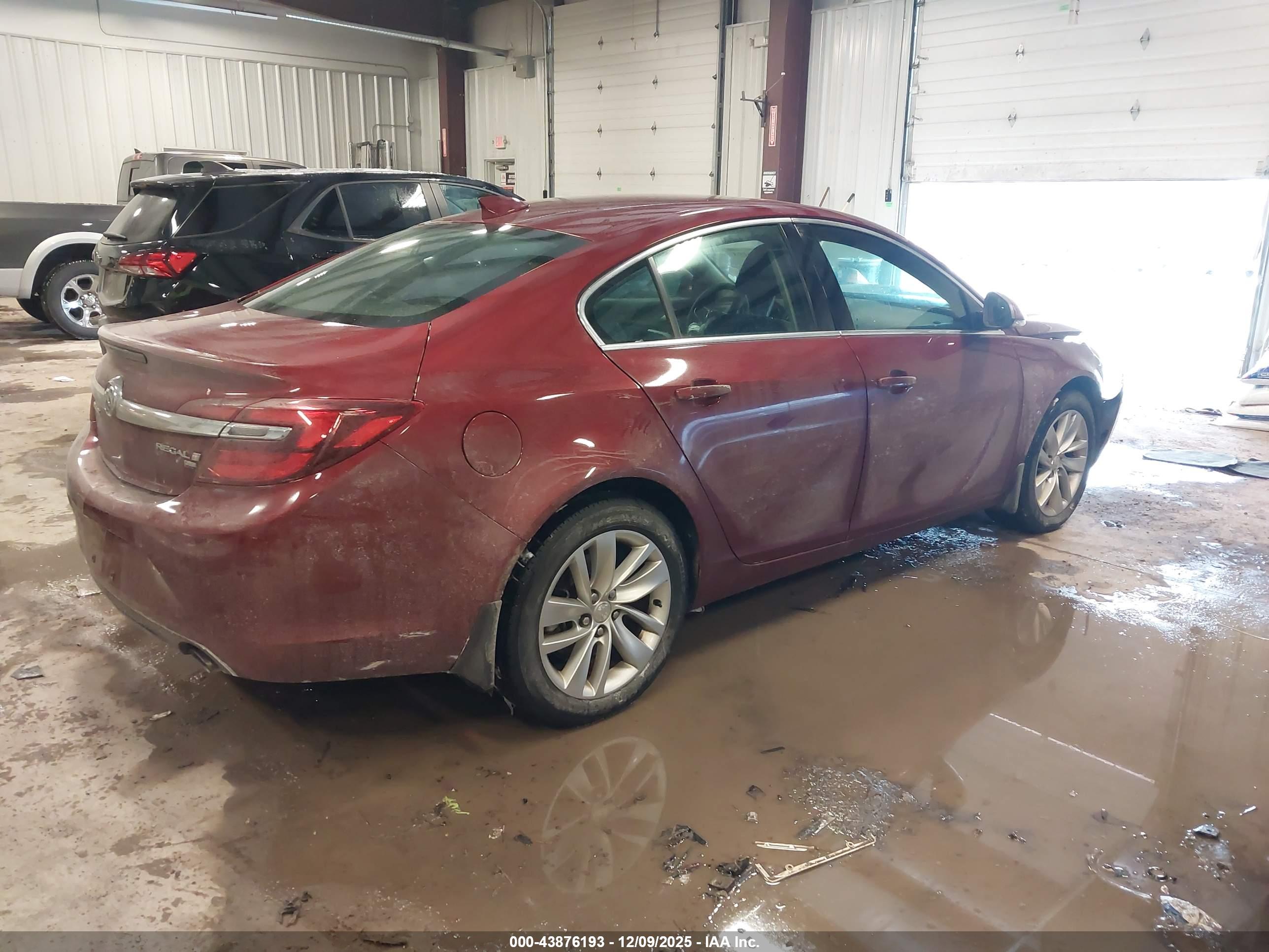 BUICK REGAL image 4