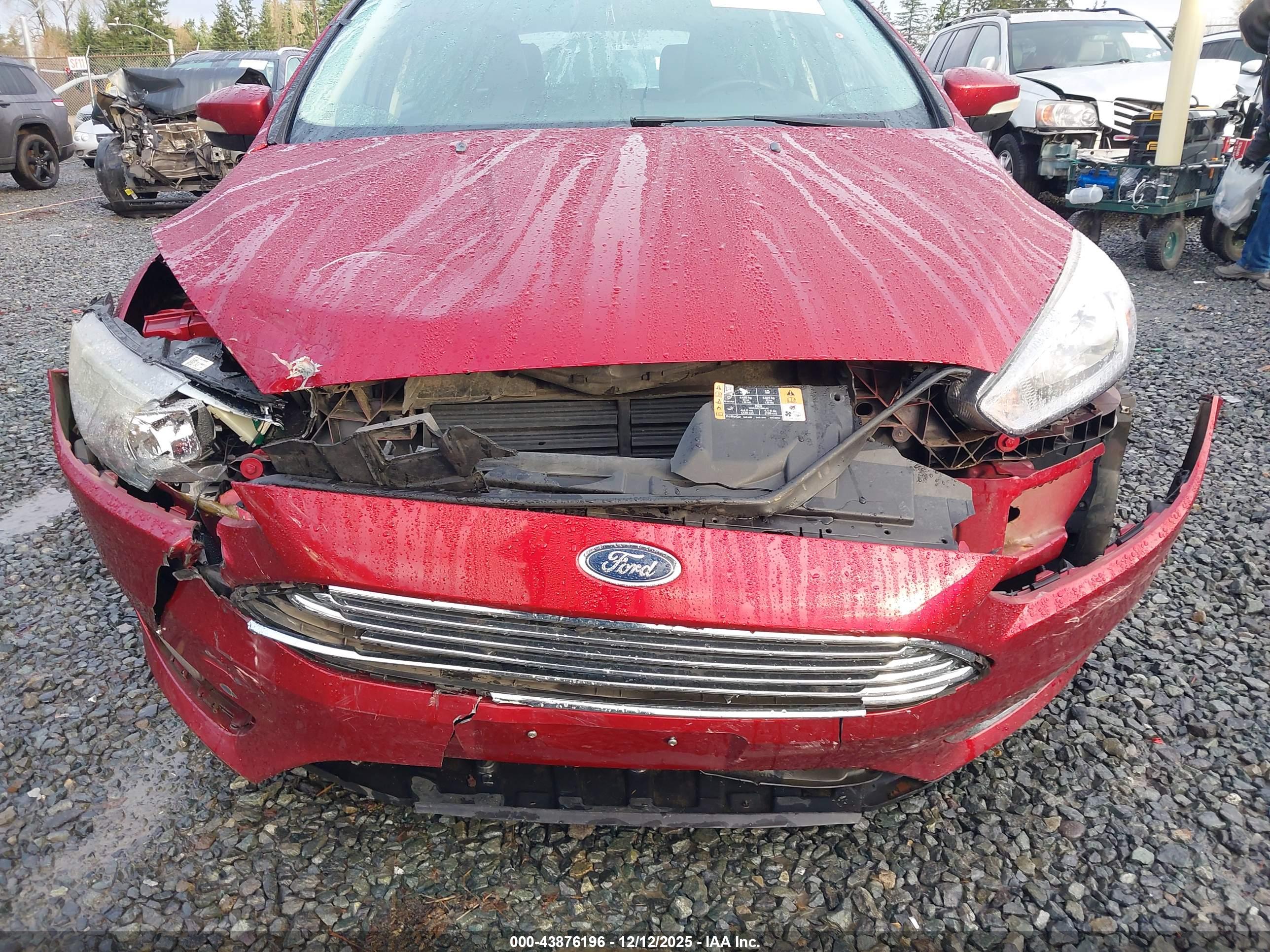 FORD FOCUS image 6