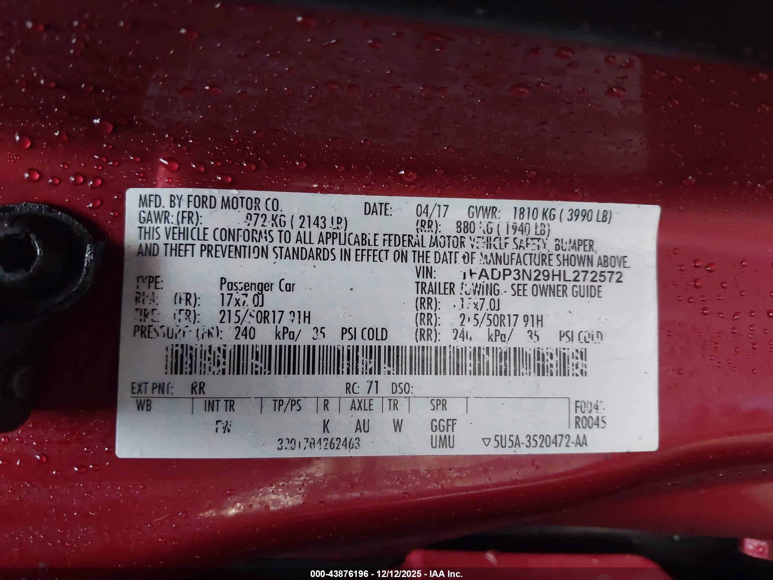 FORD FOCUS image 9