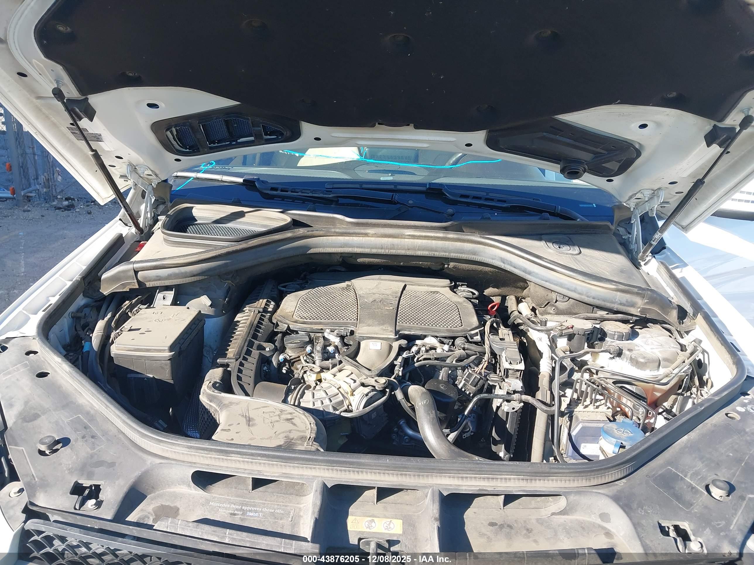 MERCEDES-BENZ GLE image 10