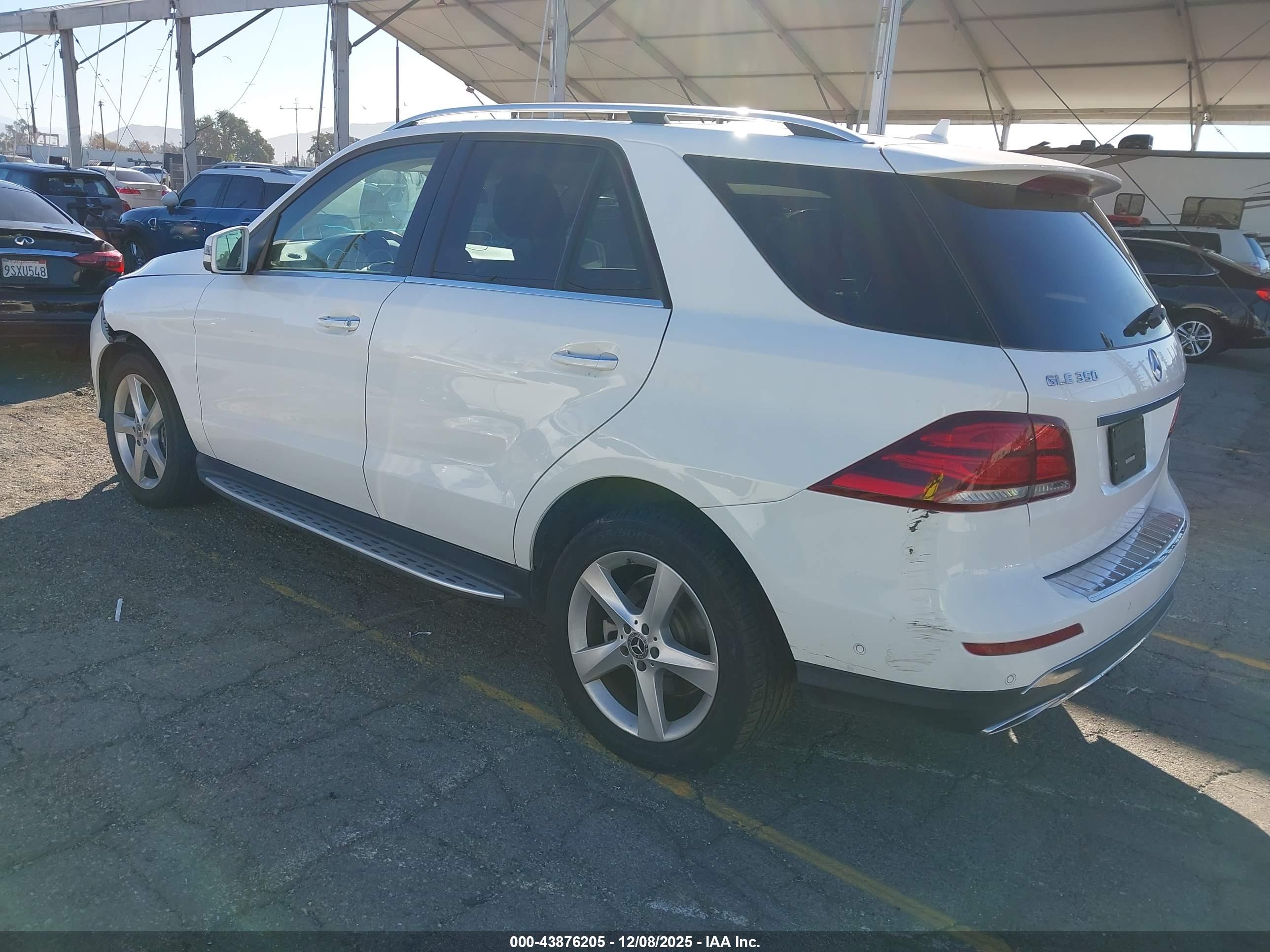 MERCEDES-BENZ GLE image 3