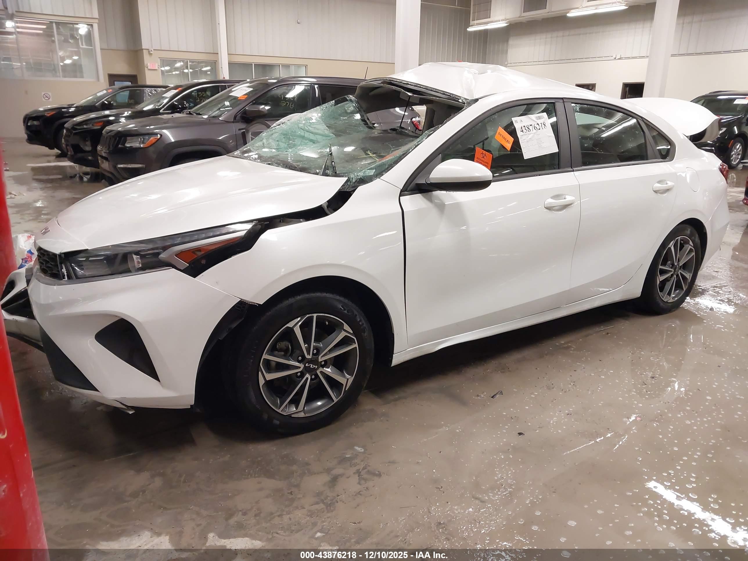 KIA FORTE image 2