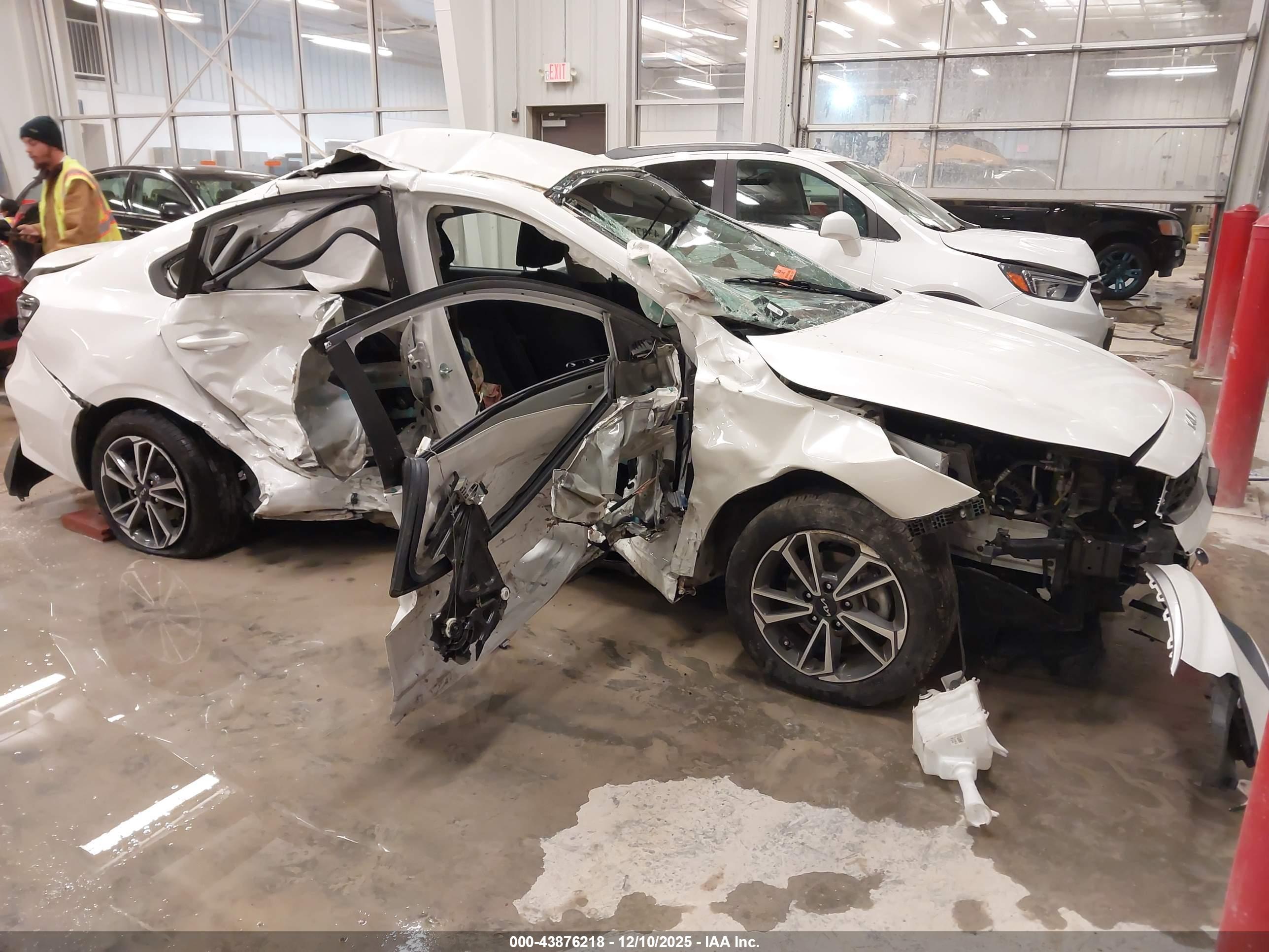 KIA FORTE image 6