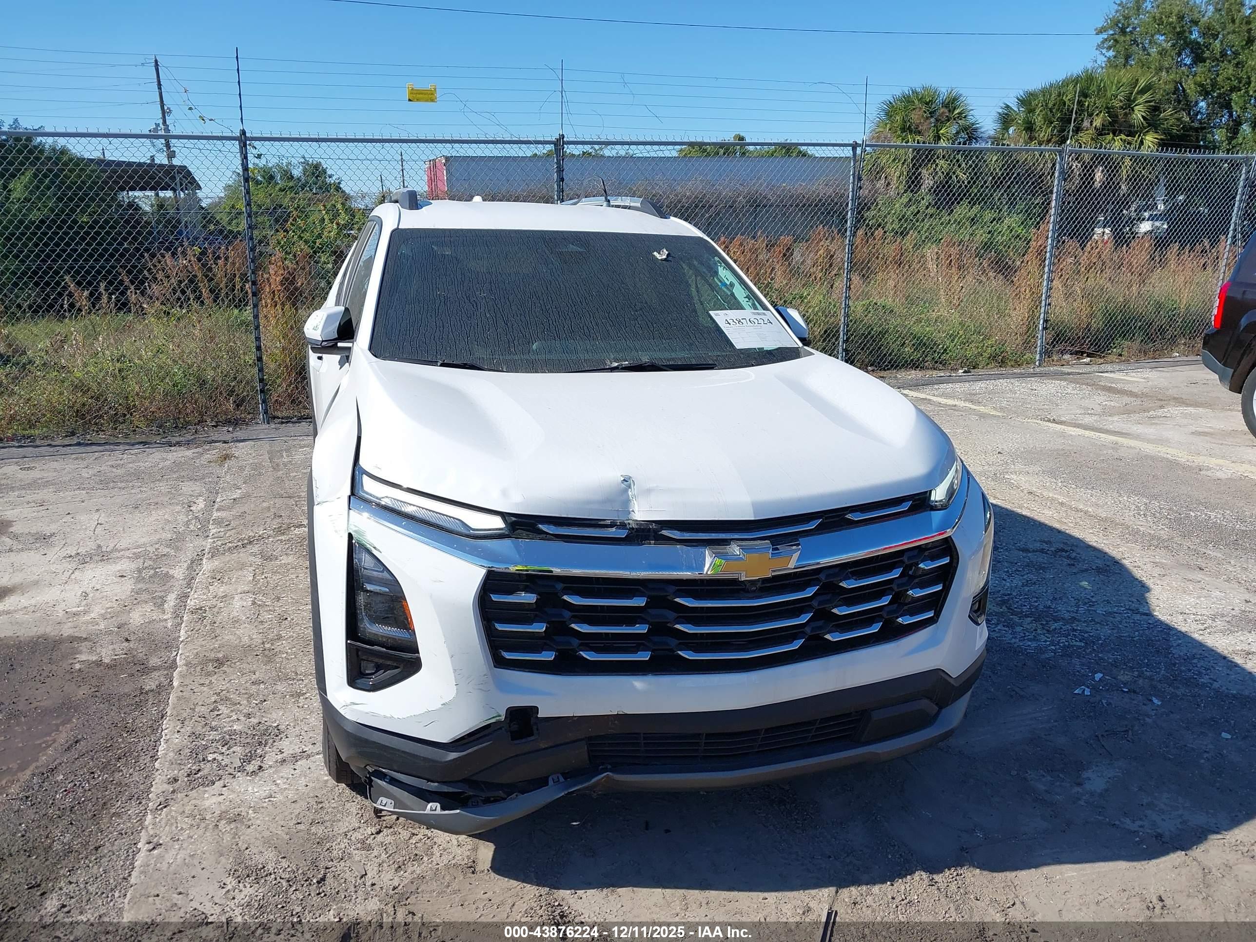 CHEVROLET EQUINOX image 6