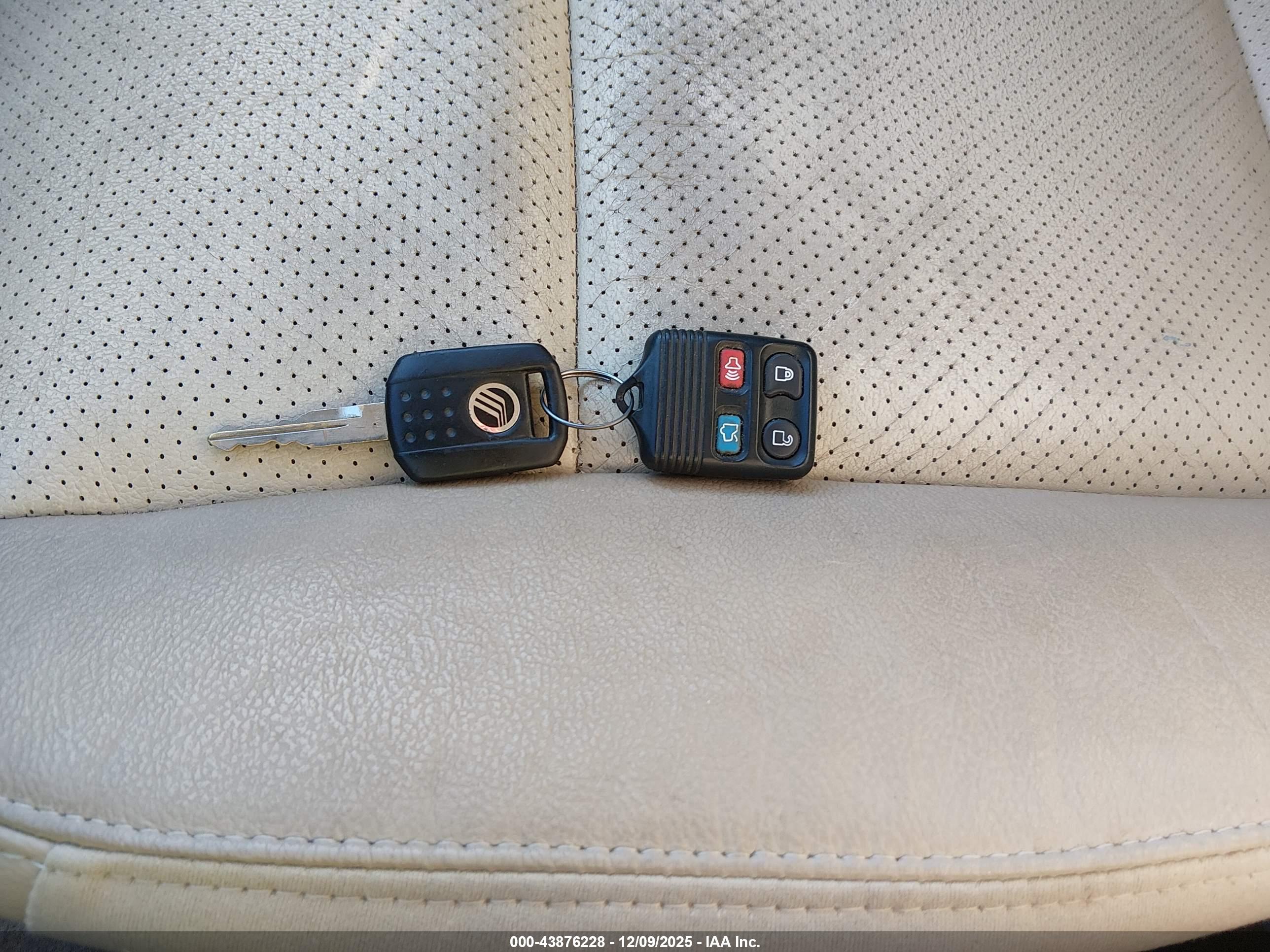MERCURY MOUNTAINEER image 11