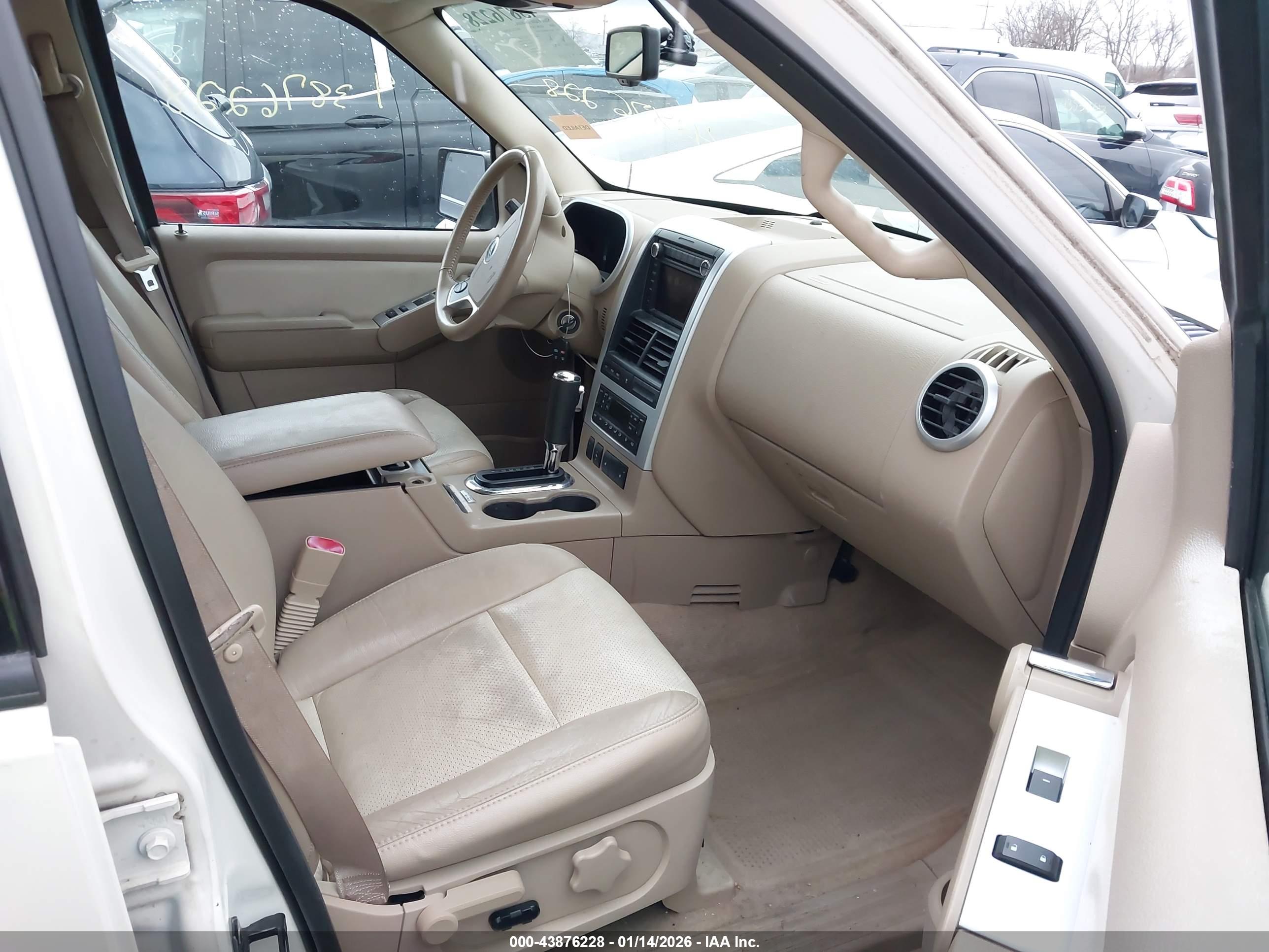 MERCURY MOUNTAINEER image 5